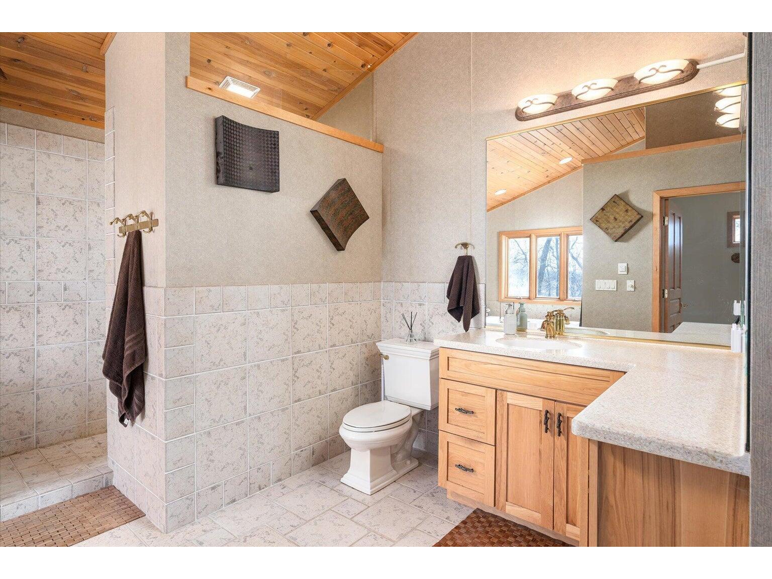 N8718 County Road Vv Farmington WI 54644 1935085 image20