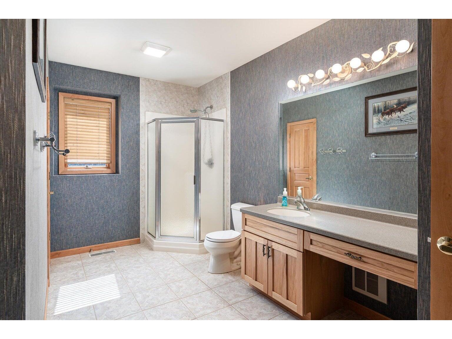 N8718 County Road Vv Farmington WI 54644 1935085 image32