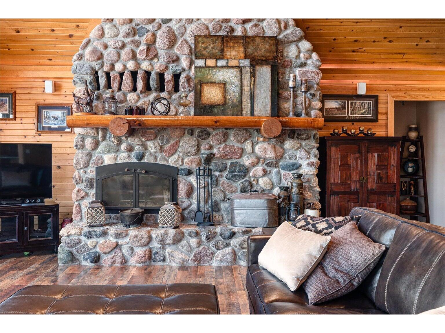 N8718 County Road Vv Farmington WI 54644 1935085 image7