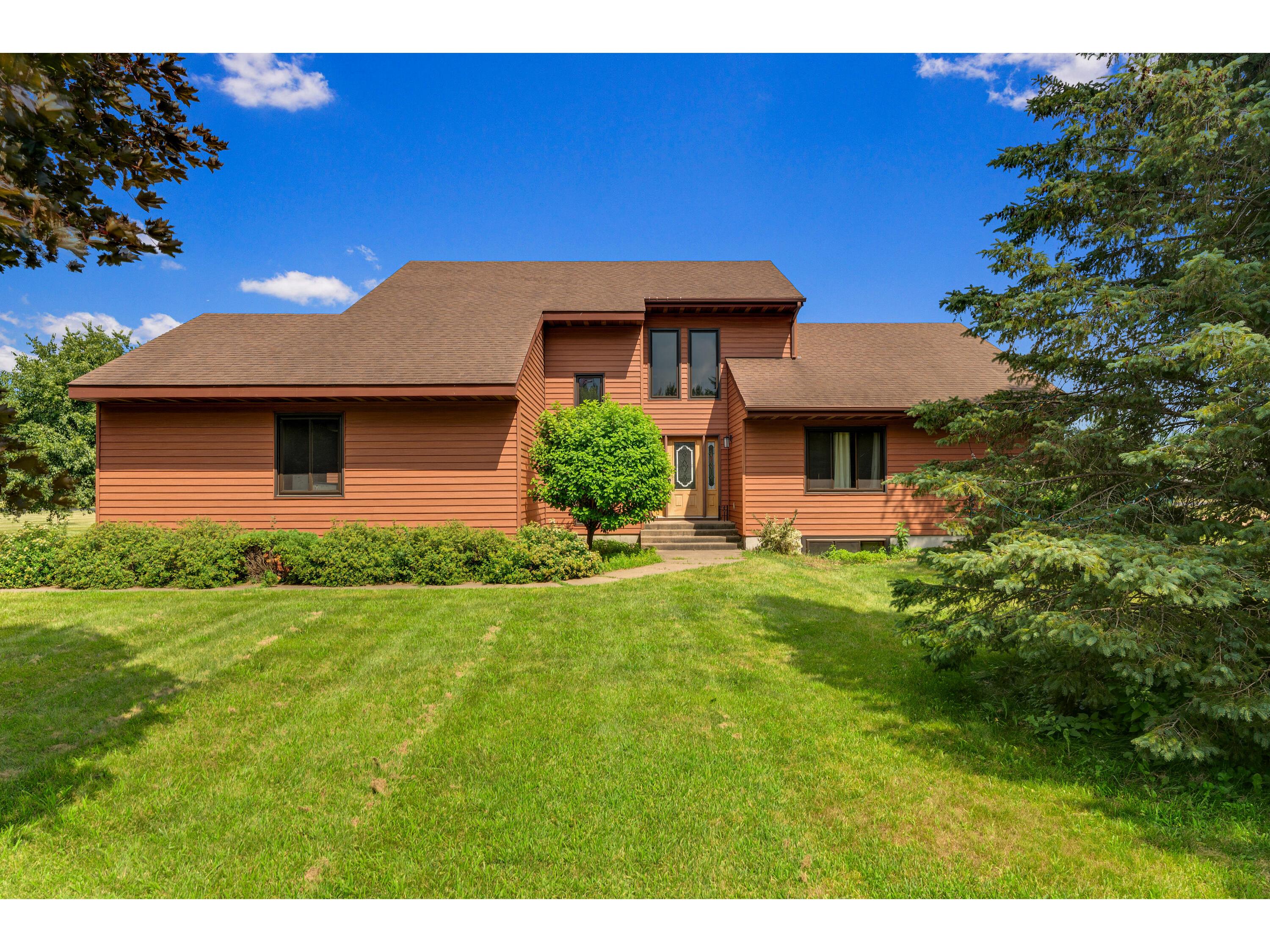 N8724 Garfield Holland WI 54636 1926700 image1