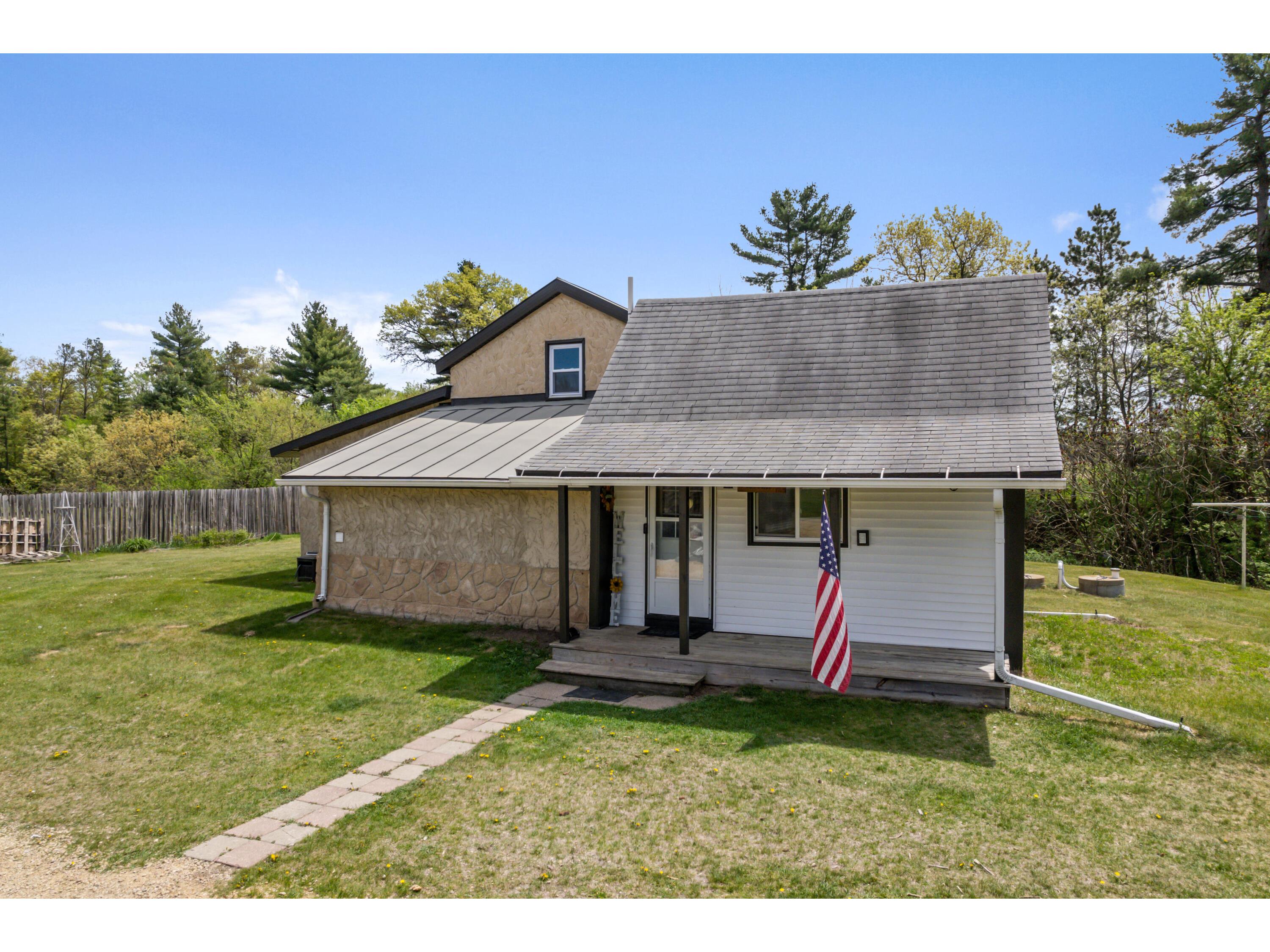 N9586 State Road 108 Farmington WI 54642 1917842 image1