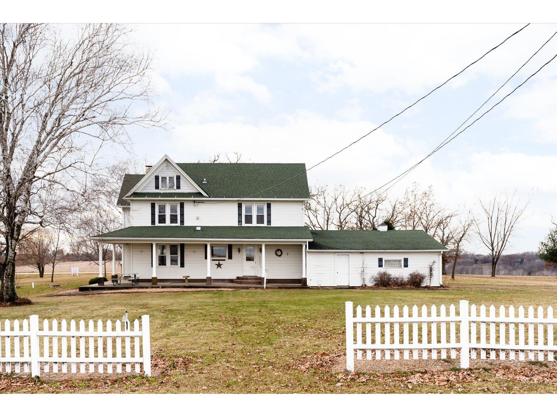 S1368 Garlick Rd, Christiana, WI, 54667 MLS 1773857 Edina Realty