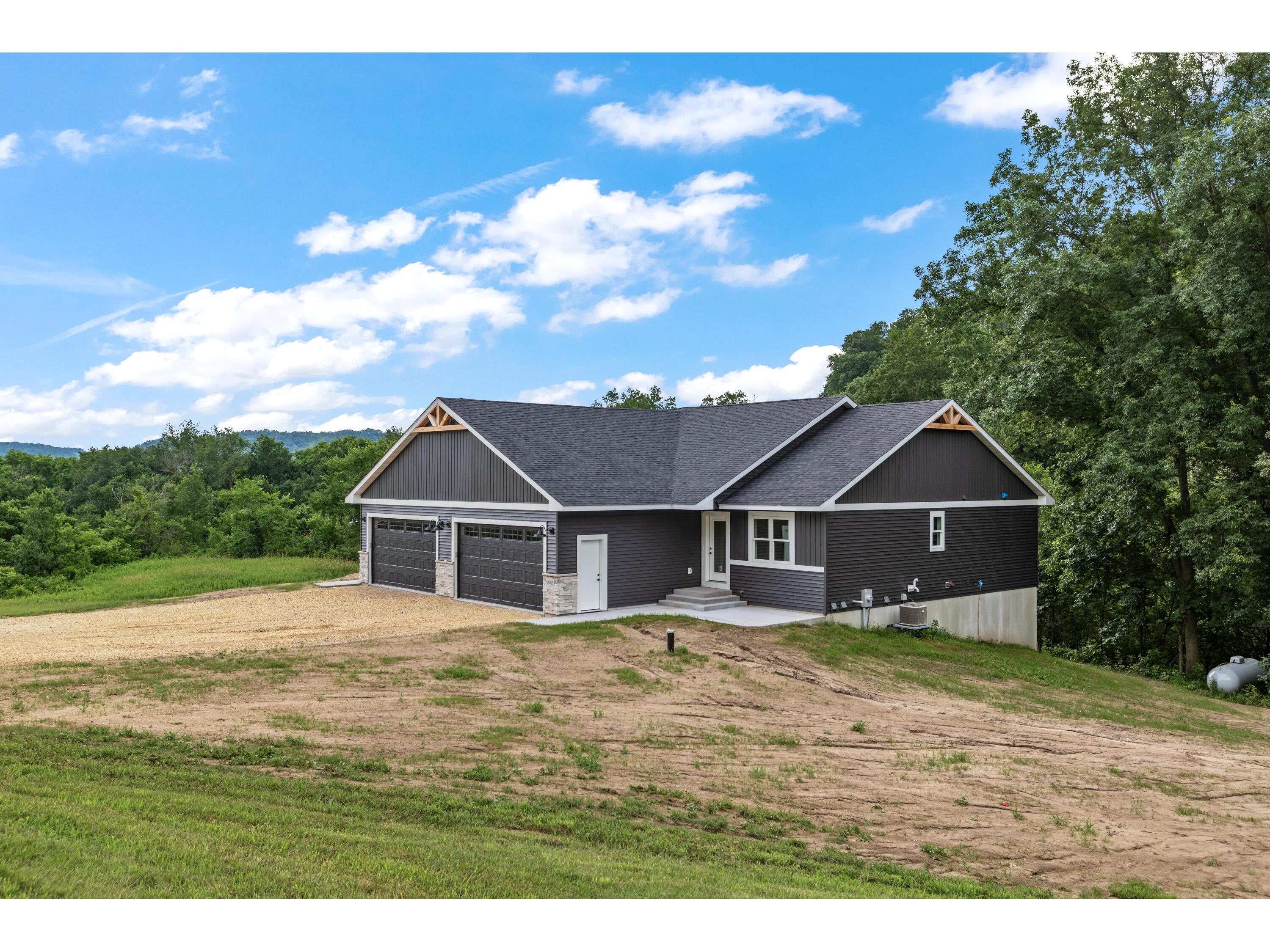 S1546 Shawnee #B Alma WI 54610 1925953 image2