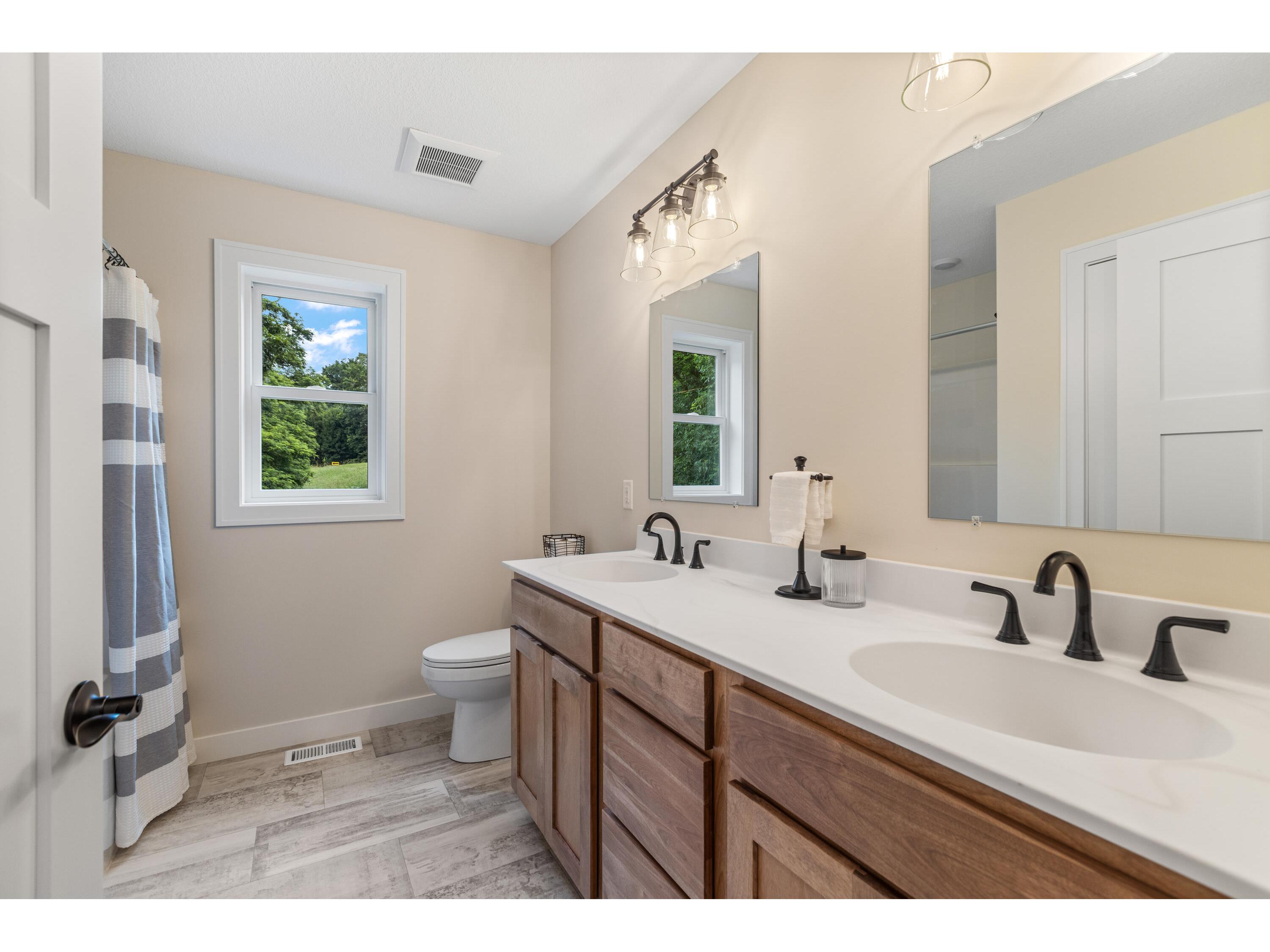 S1546 Shawnee #B Alma WI 54610 1925953 image23