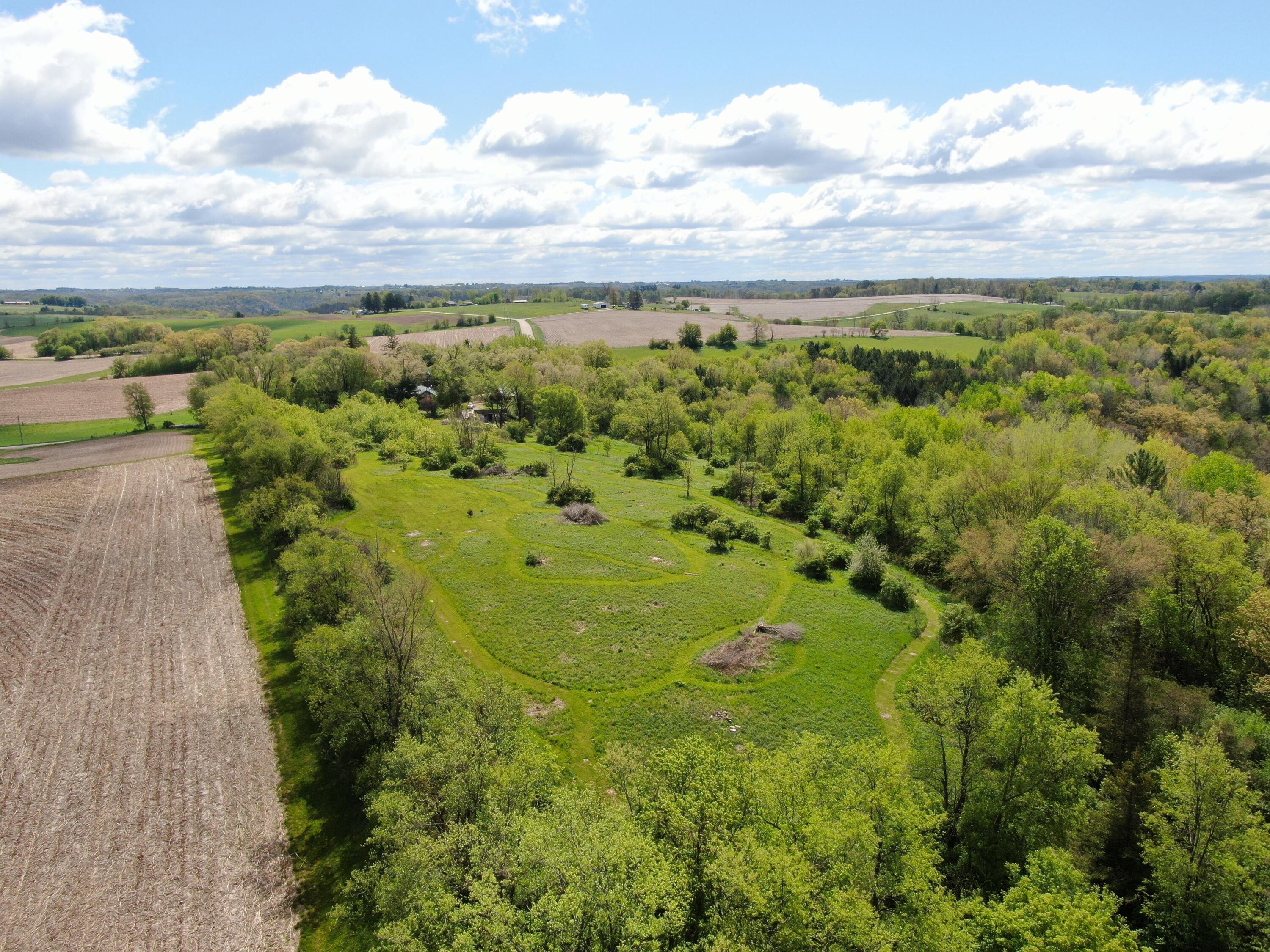 S2906 Nustad Viroqua WI 54667 1962664 image2