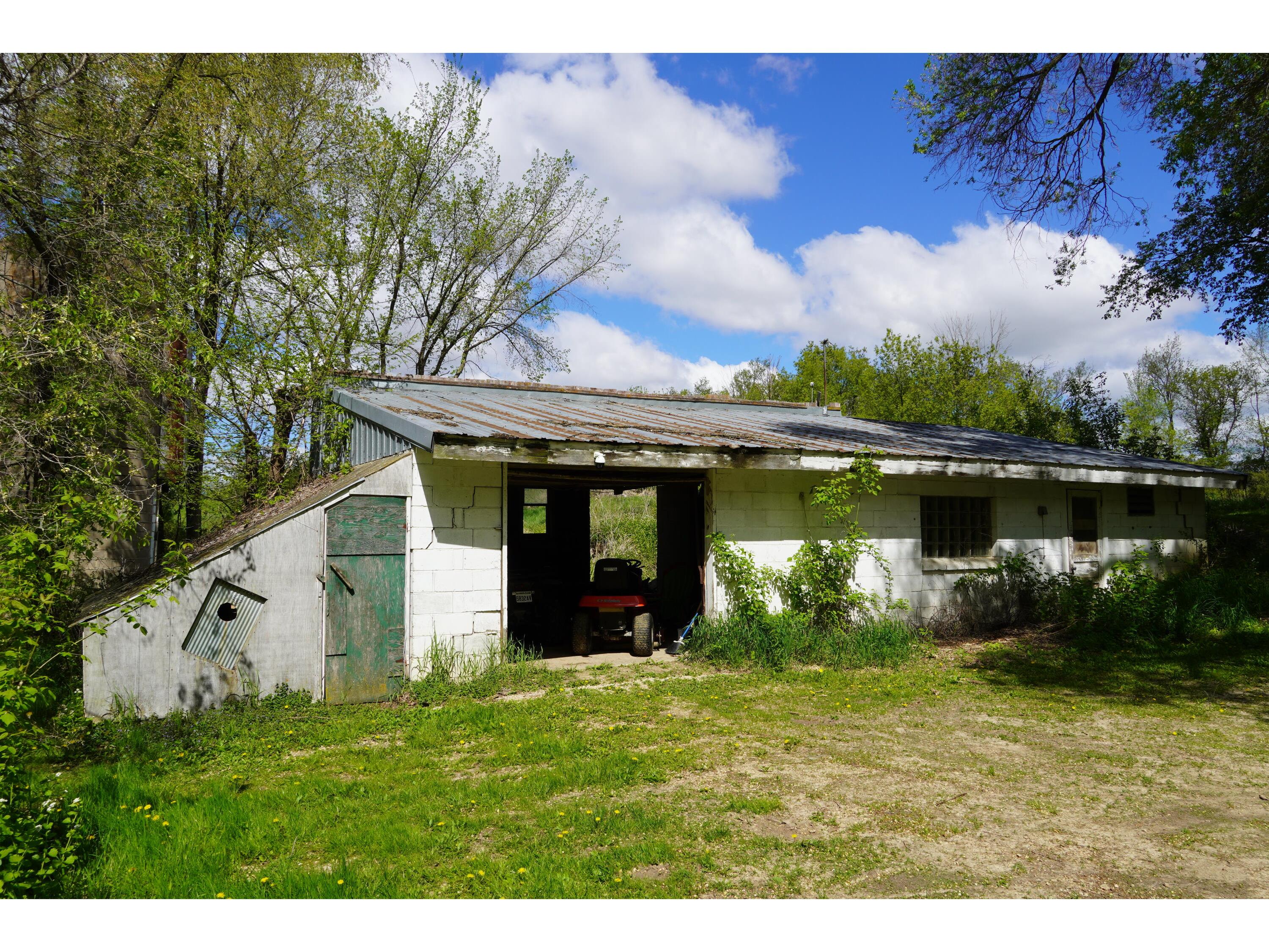S2906 Nustad Viroqua WI 54667 1962664 image36