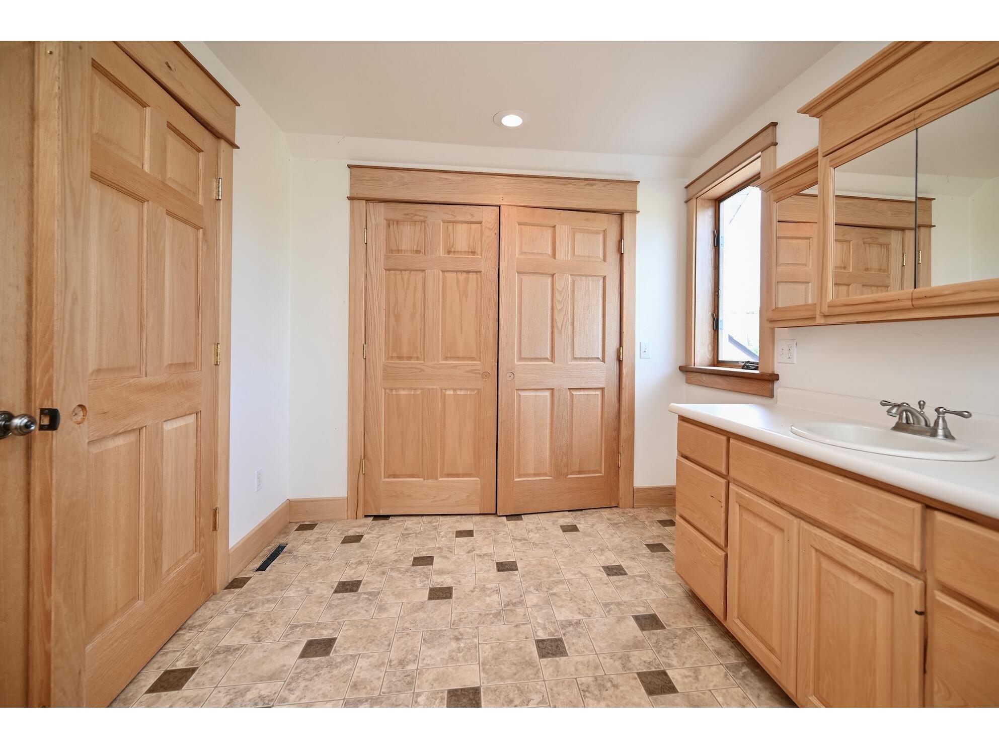 S3093 Baertsch Valley Cross WI 54629 1925436 image17