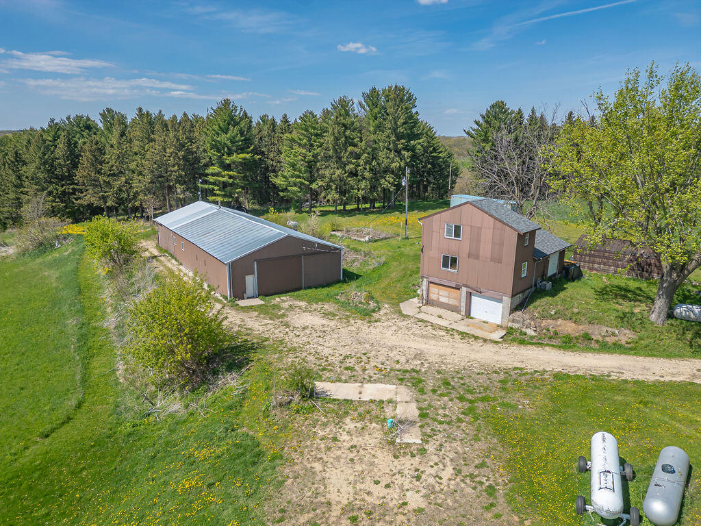 S3565 Rooster Ridge Buffalo WI 54629 1961184 image61