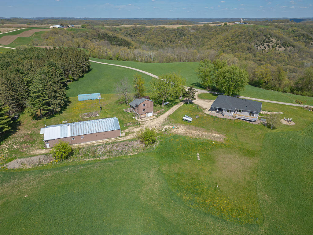 S3565 Rooster Ridge Buffalo WI 54629 1961184 image65