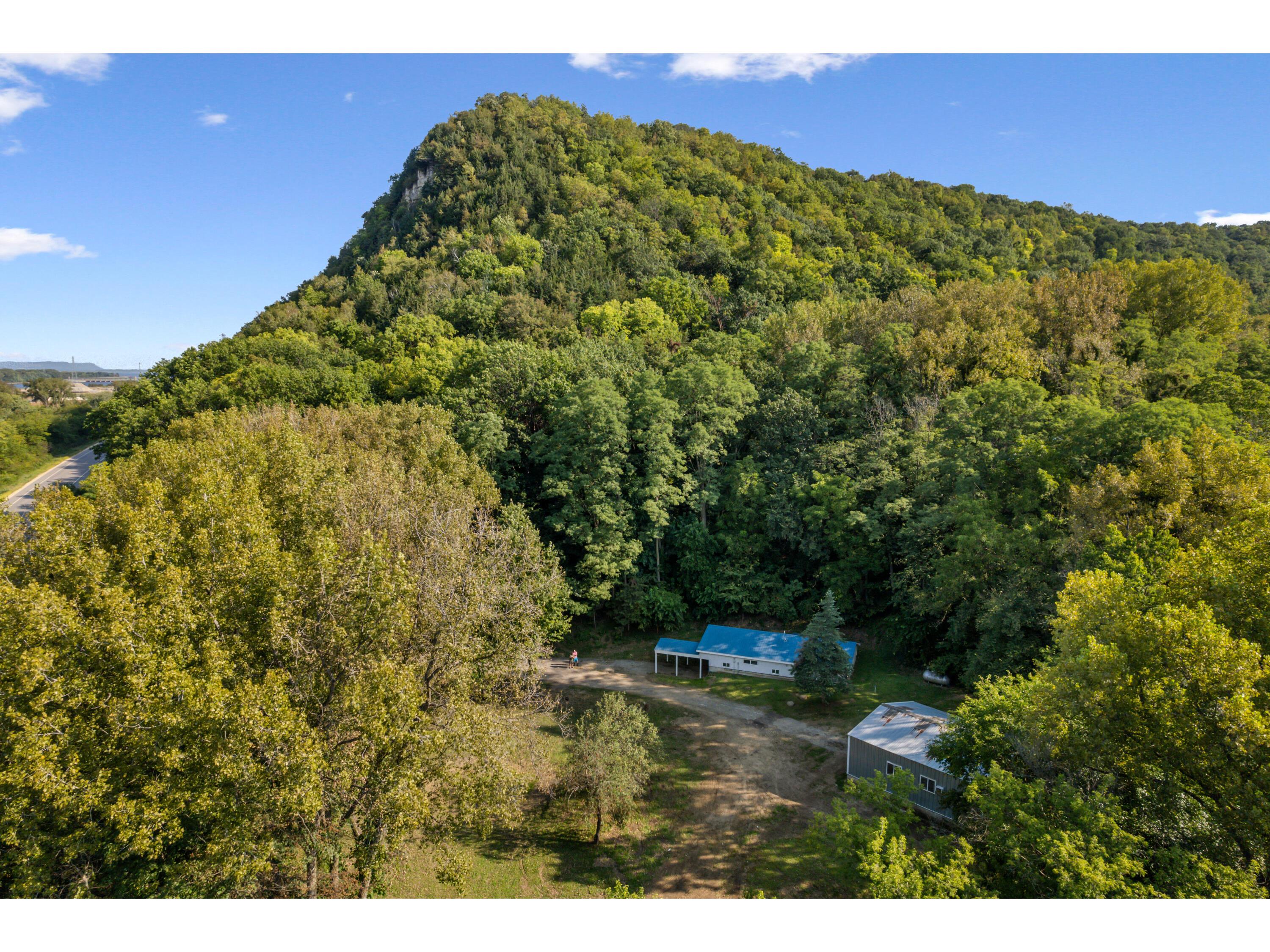 S5074 State Highway 35 Genoa WI 54632 1891546 image1