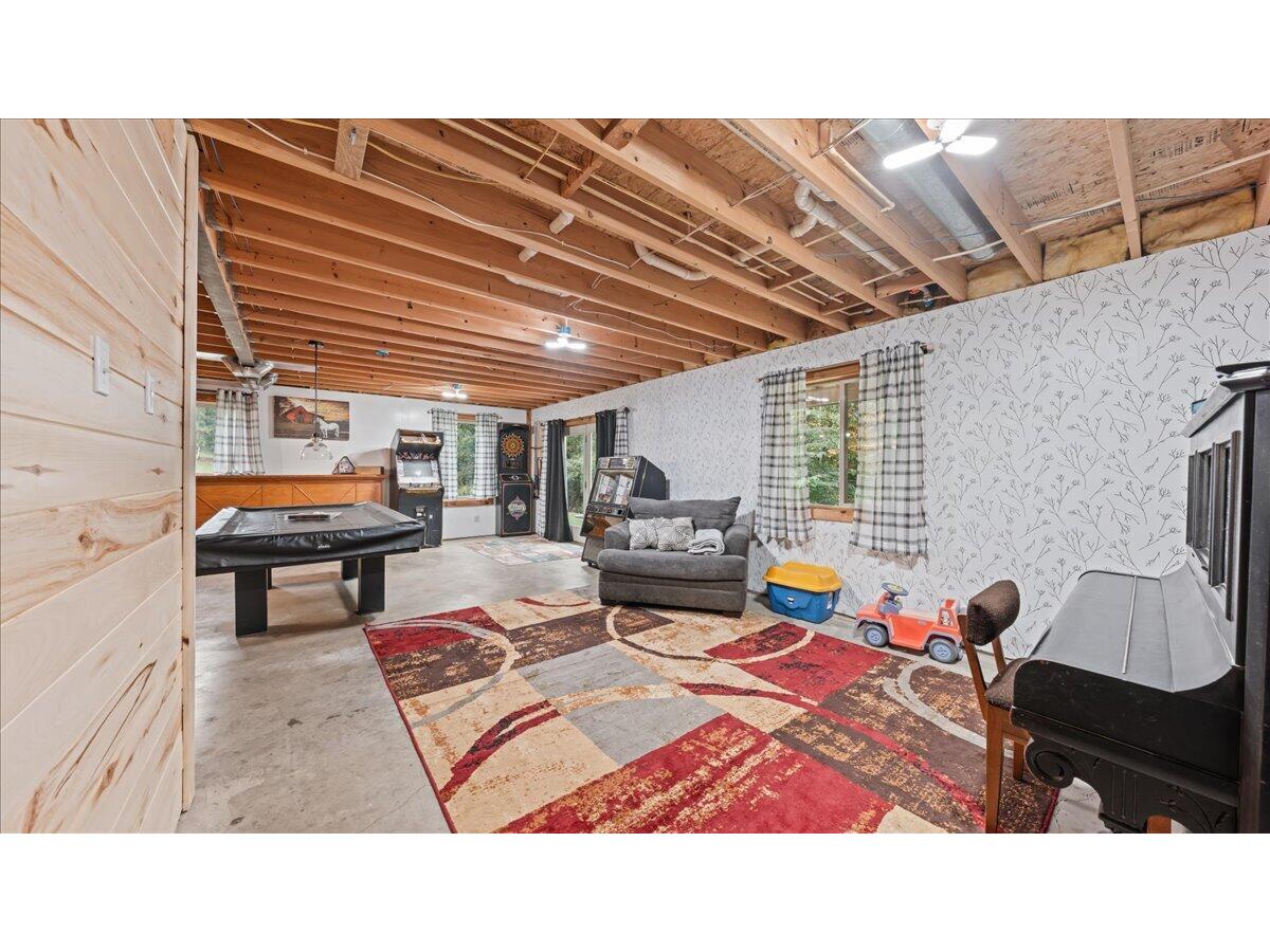 S5773 Reality Liberty WI 54664 1937217 image40