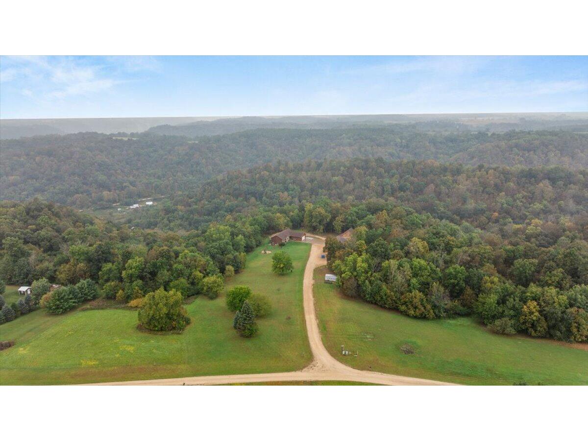 S5773 Reality Liberty WI 54664 1937217 image47