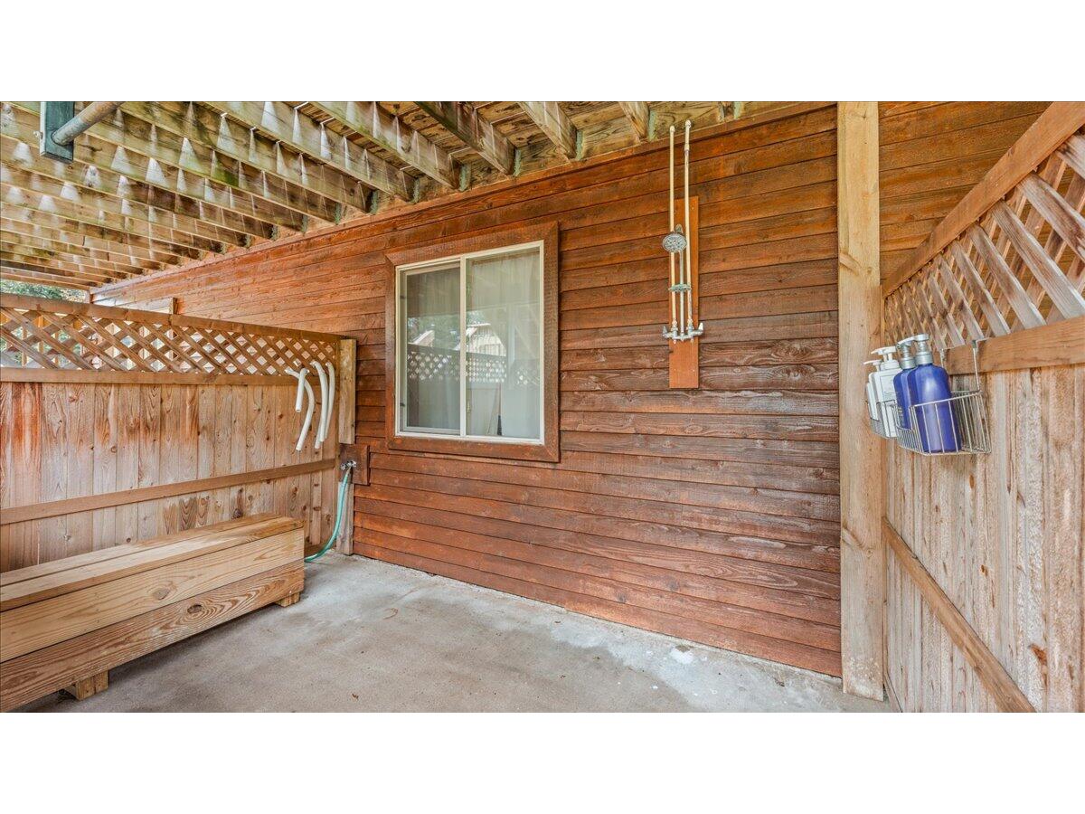 S5773 Reality Liberty WI 54664 1937217 image59