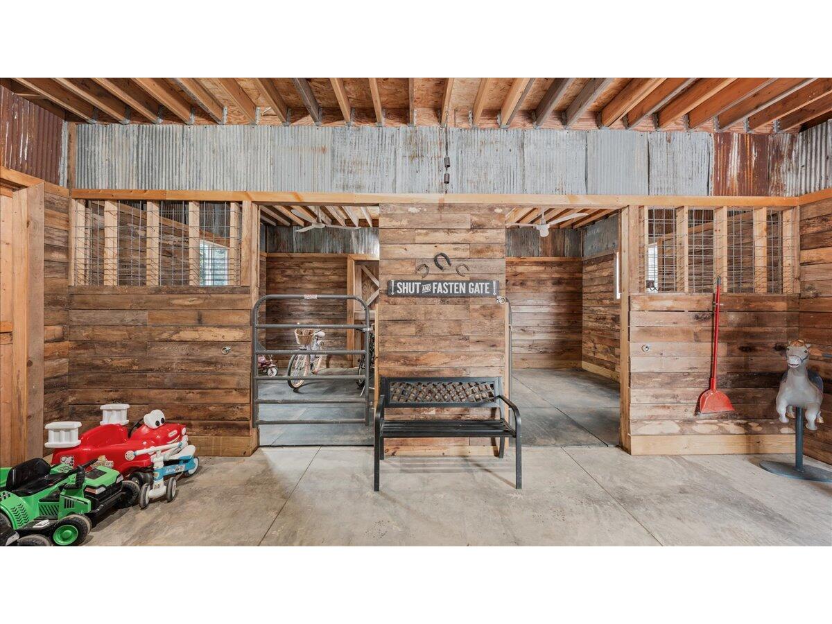 S5773 Reality Liberty WI 54664 1937217 image61