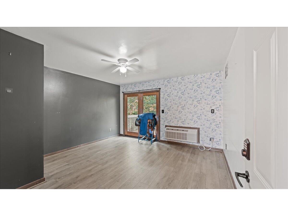 S5773 Reality Liberty WI 54664 1937217 image74