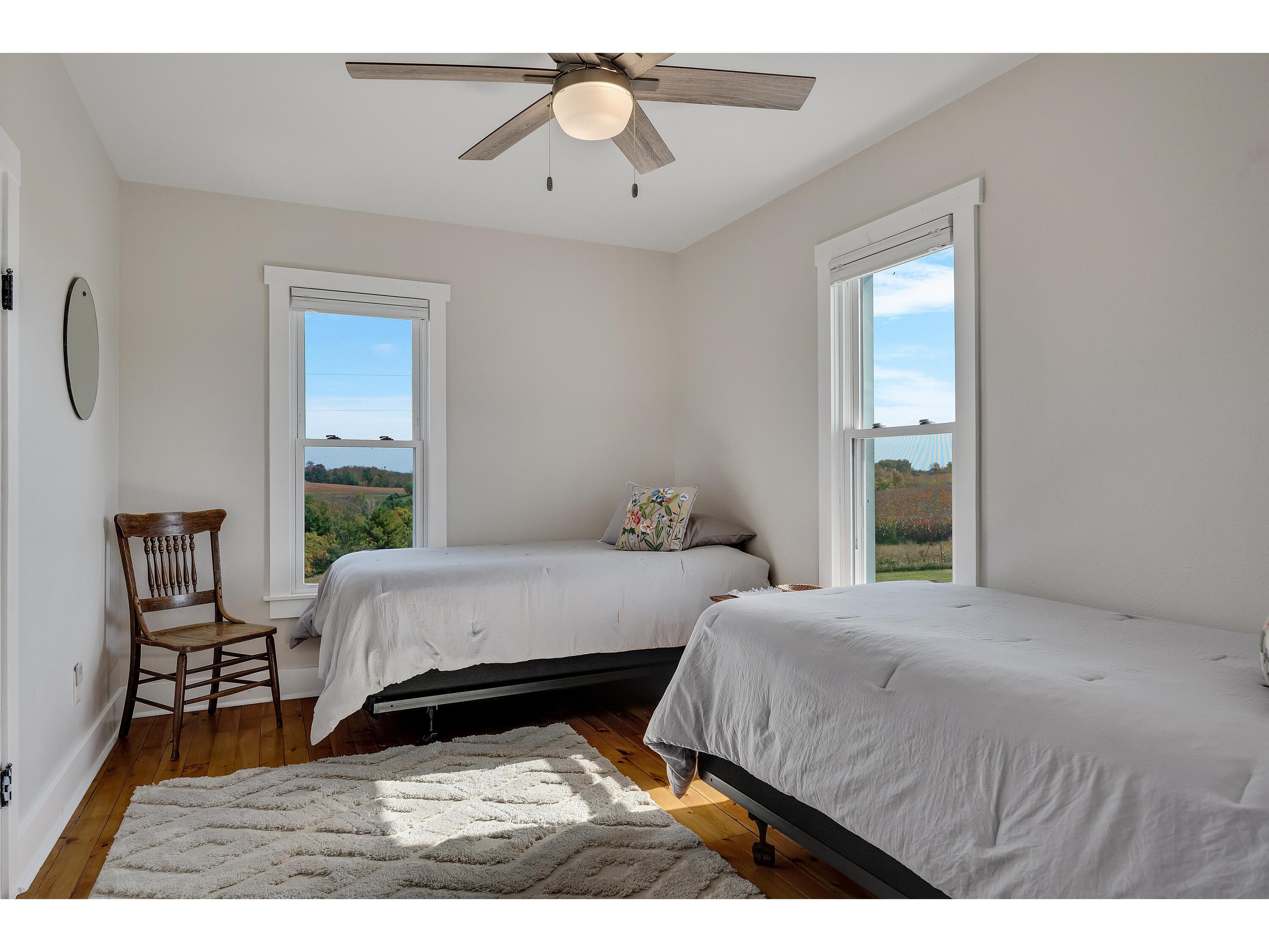 S5975 Plainview Liberty WI 54664 1953993 image37