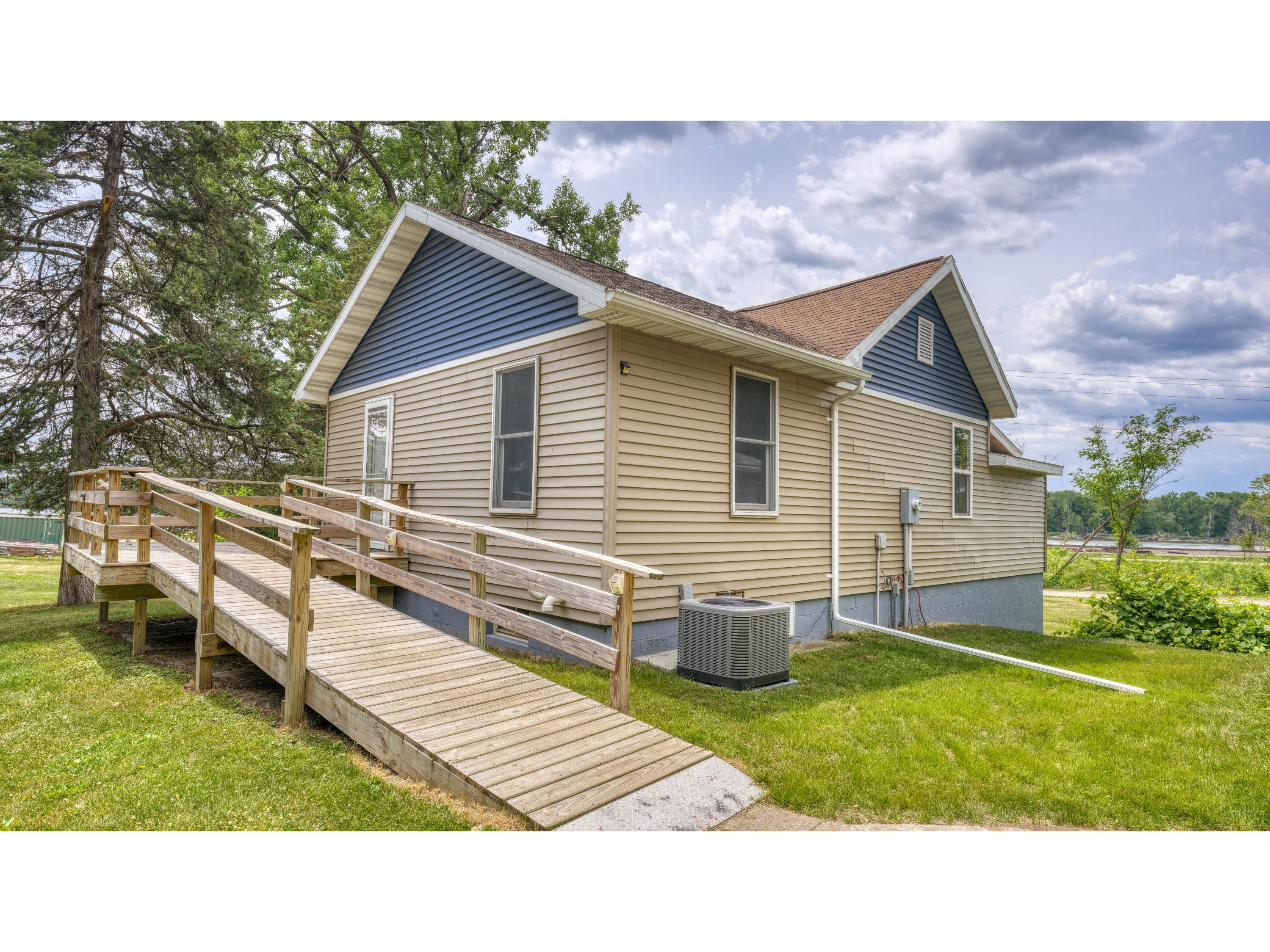 S6745 Washington, Wheatland, WI, 54624 MLS 1838095 Edina Realty