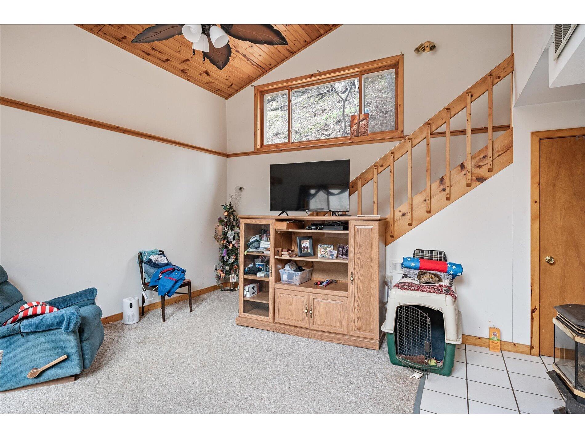 S7734 Holcomb Kickapoo WI 54652 1958457 image10