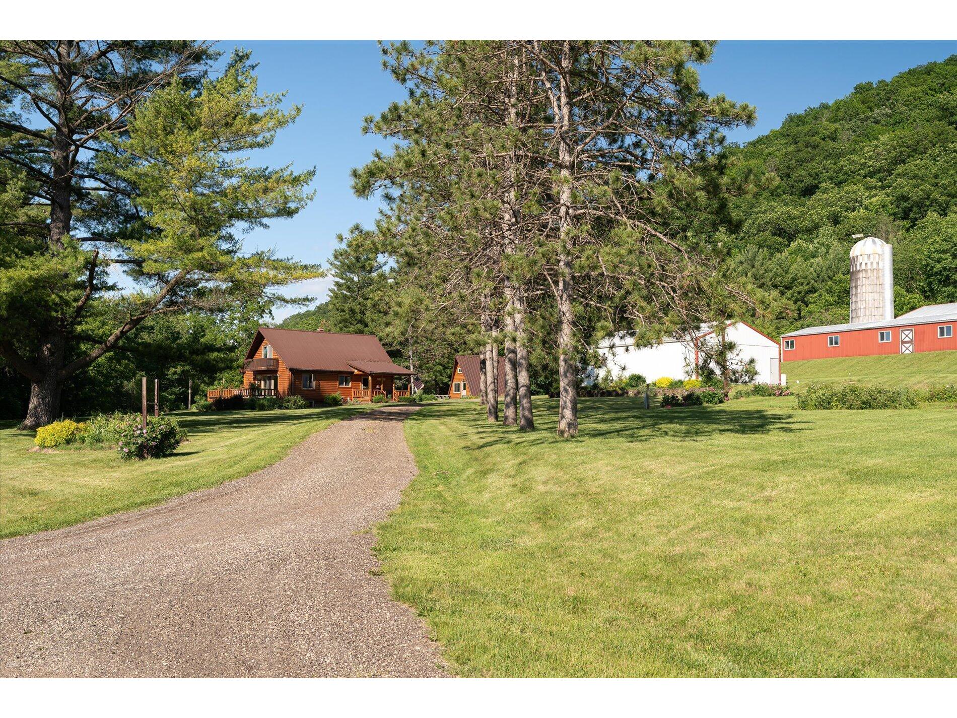 S8114 Day Creek Kickapoo WI 54652 1879638 image1