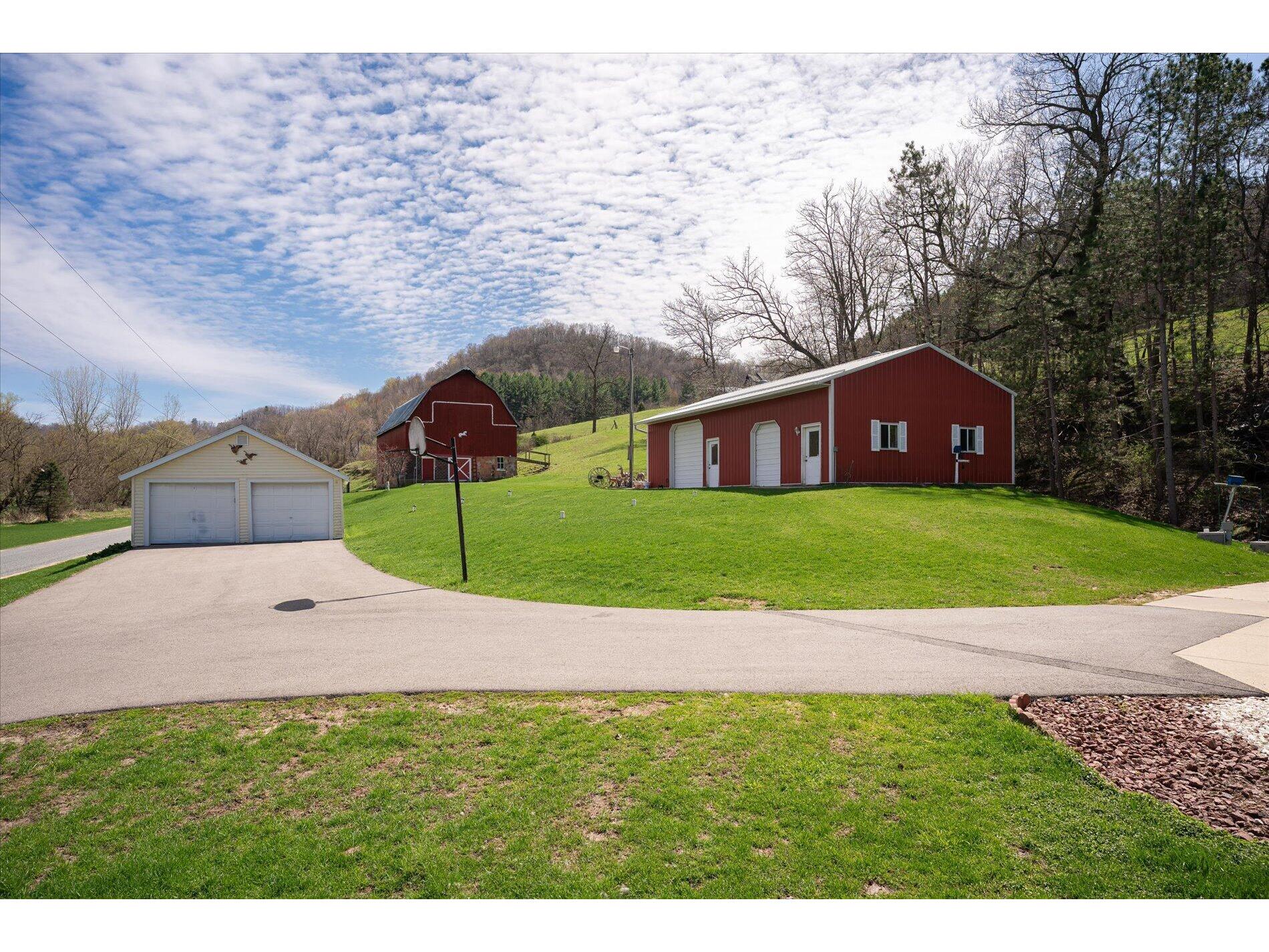 S921 Sveum Ridge Coon WI 54623 1969166 image17