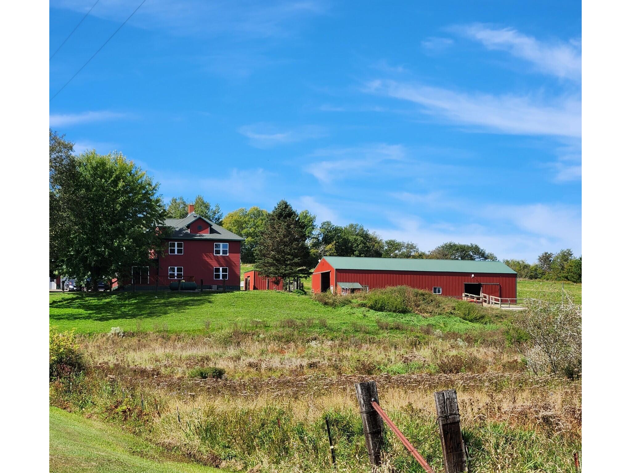 W10268 Hyer Plymouth WI 53929 1820075 image1