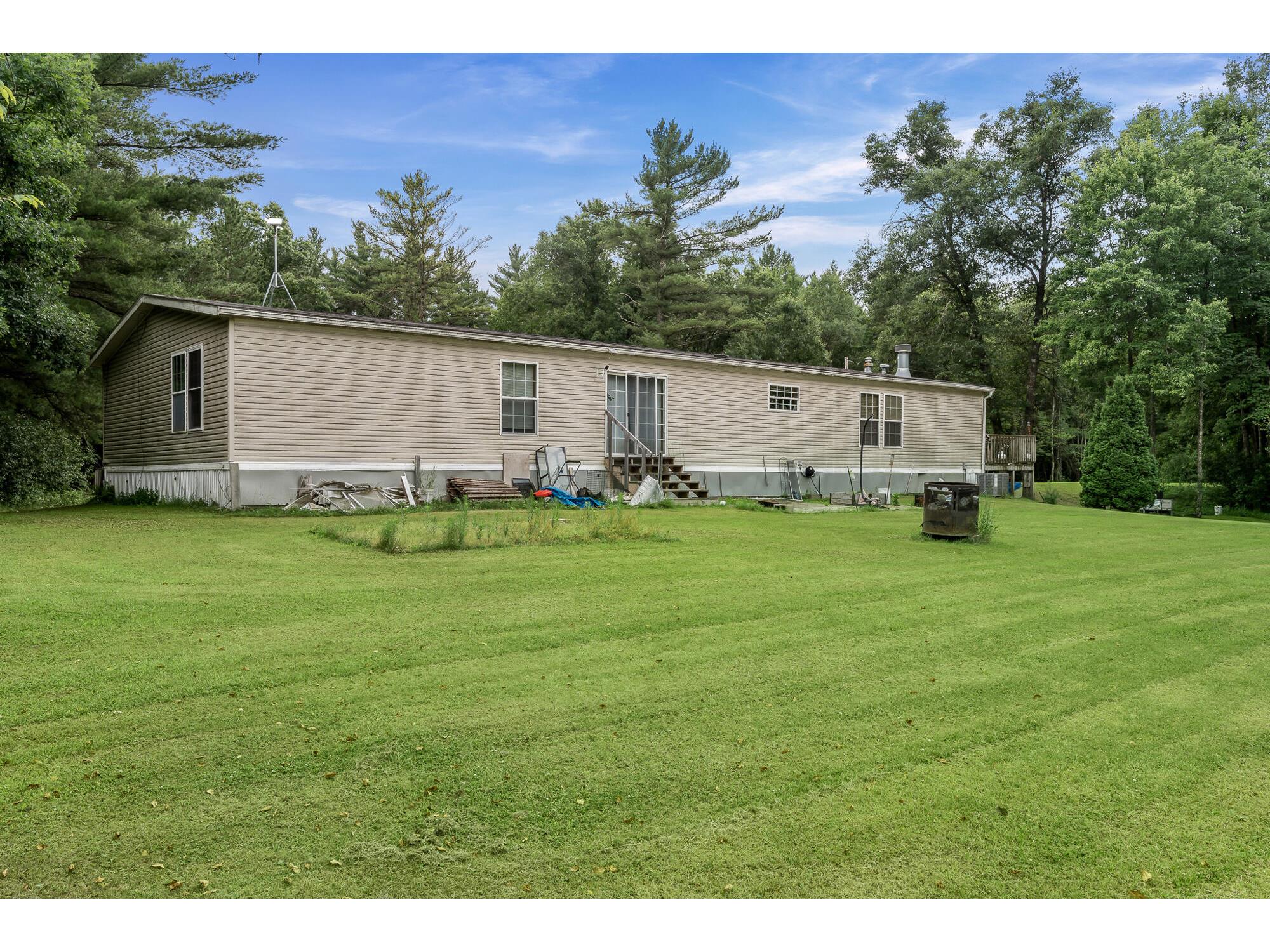 W10402 E 7th Brockway WI 54615 1970904 image25