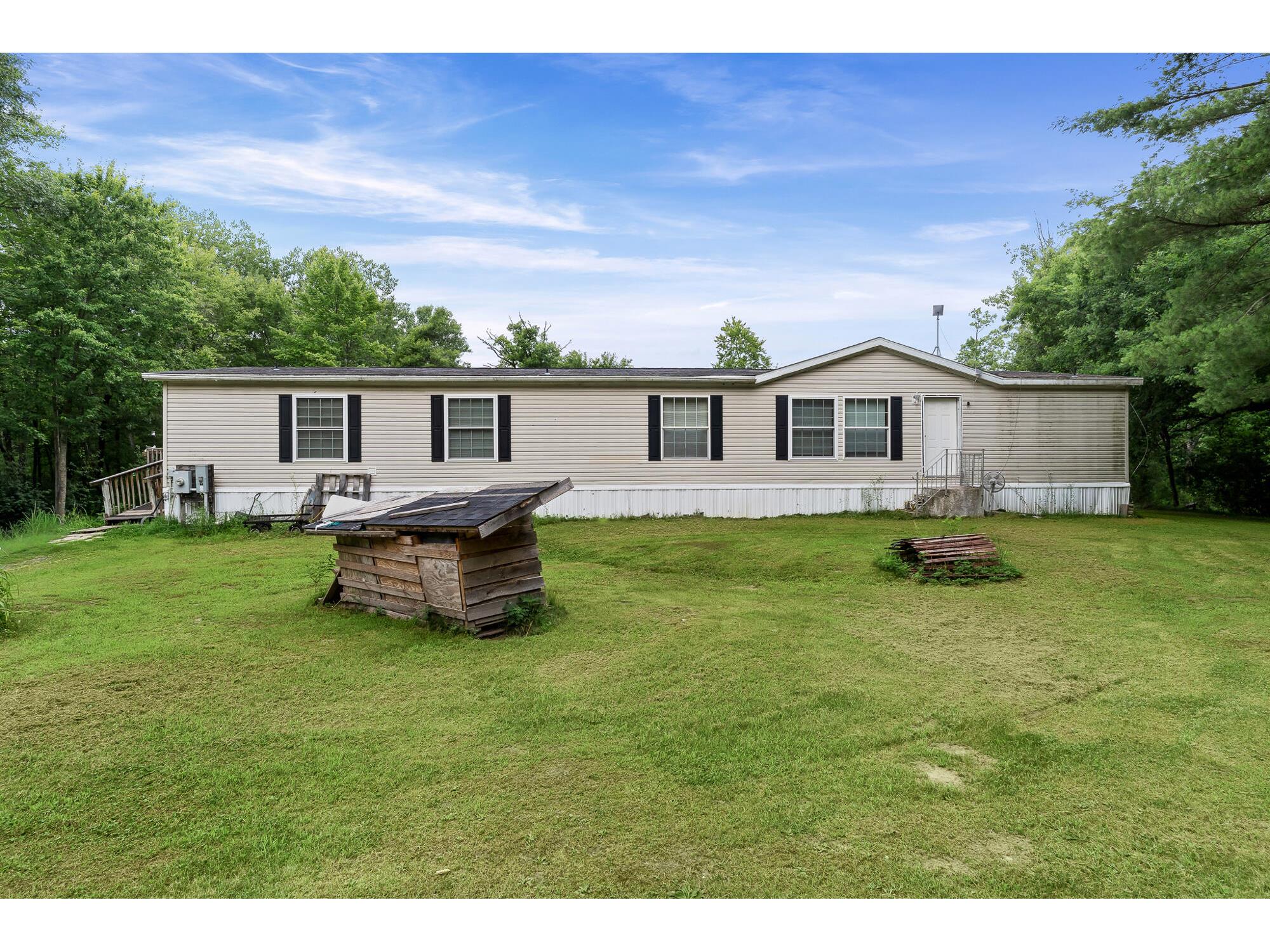 W10402 E 7th Brockway WI 54615 1970904 image3
