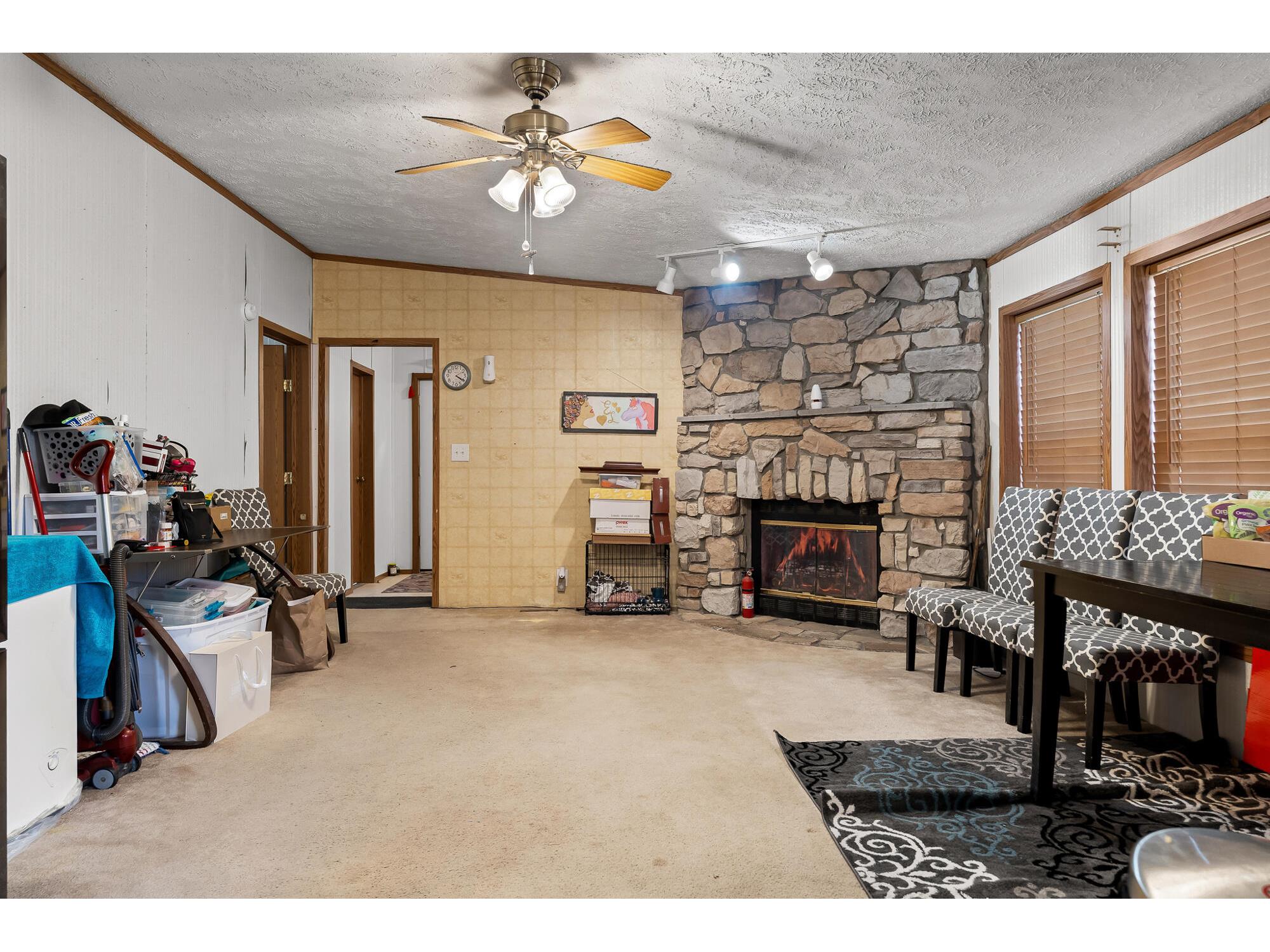 W10402 E 7th Brockway WI 54615 1970904 image7
