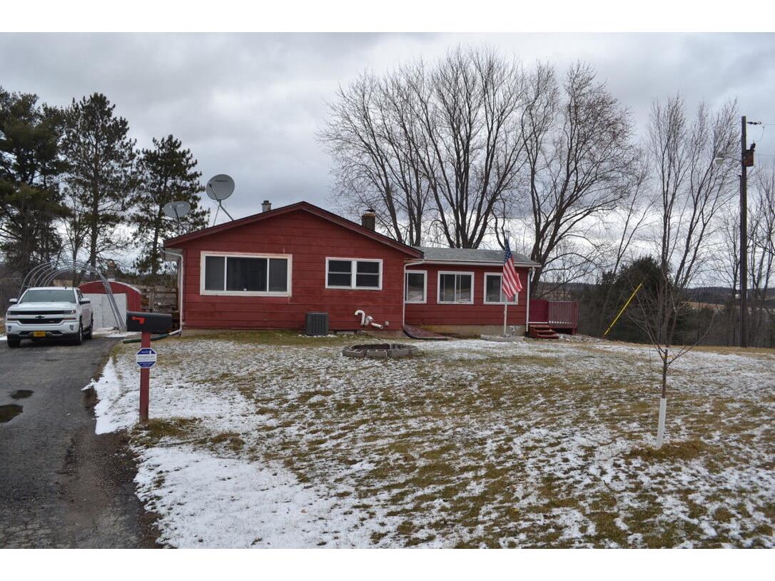 W10496 Jensen RD, Plymouth, WI, 53929 | MLS: 1785494 | Edina Realty