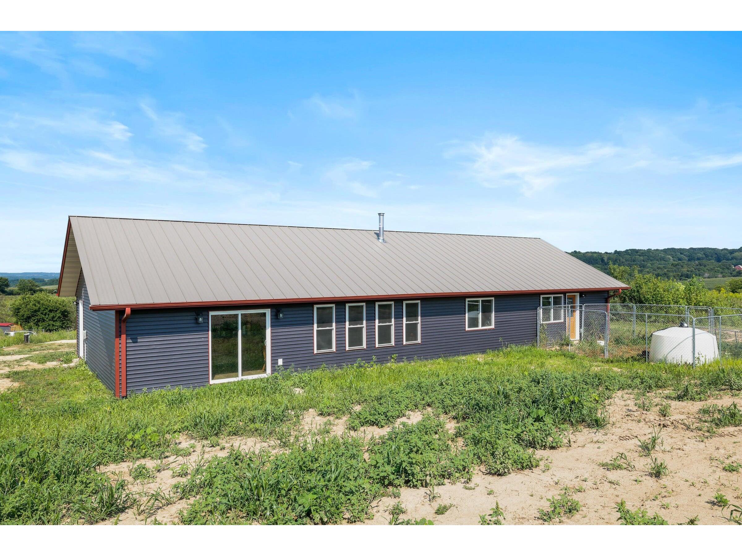 W10864 Santas Loop Wonewoc WI 53968 1942131 image1