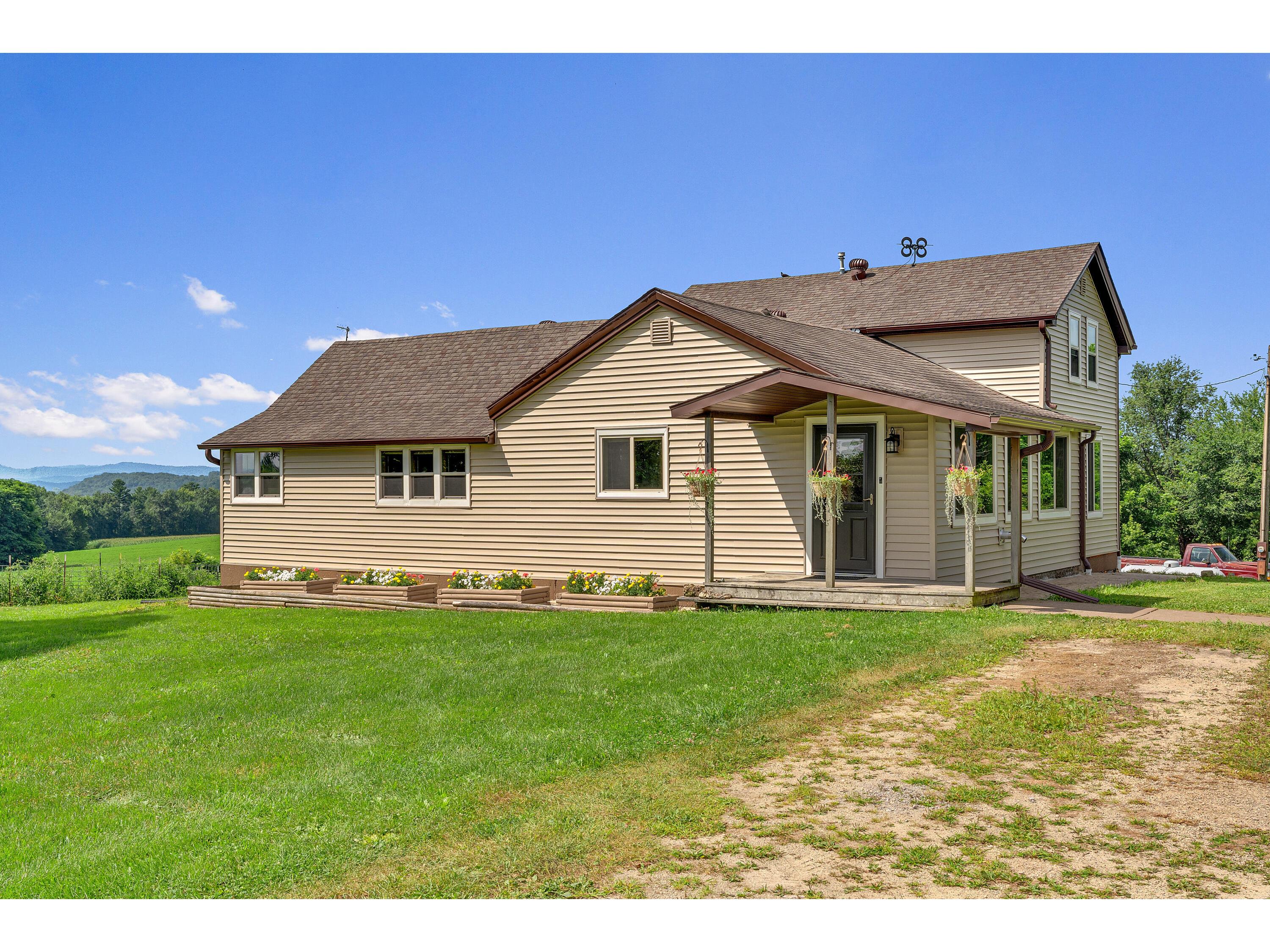 W11899 State Rd 54 Gale WI 54627 1930420 image1