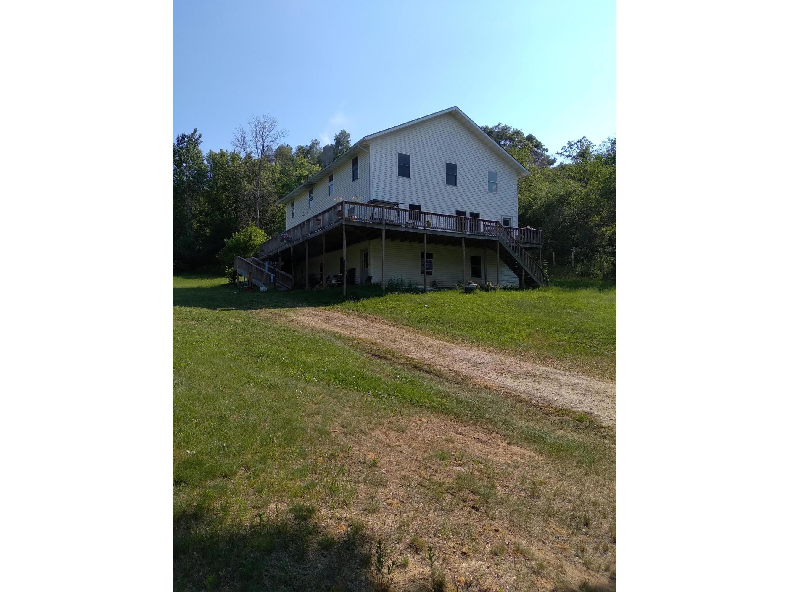 W15433 Snake Coulee Rd Preston WI 54616 1745915 image1