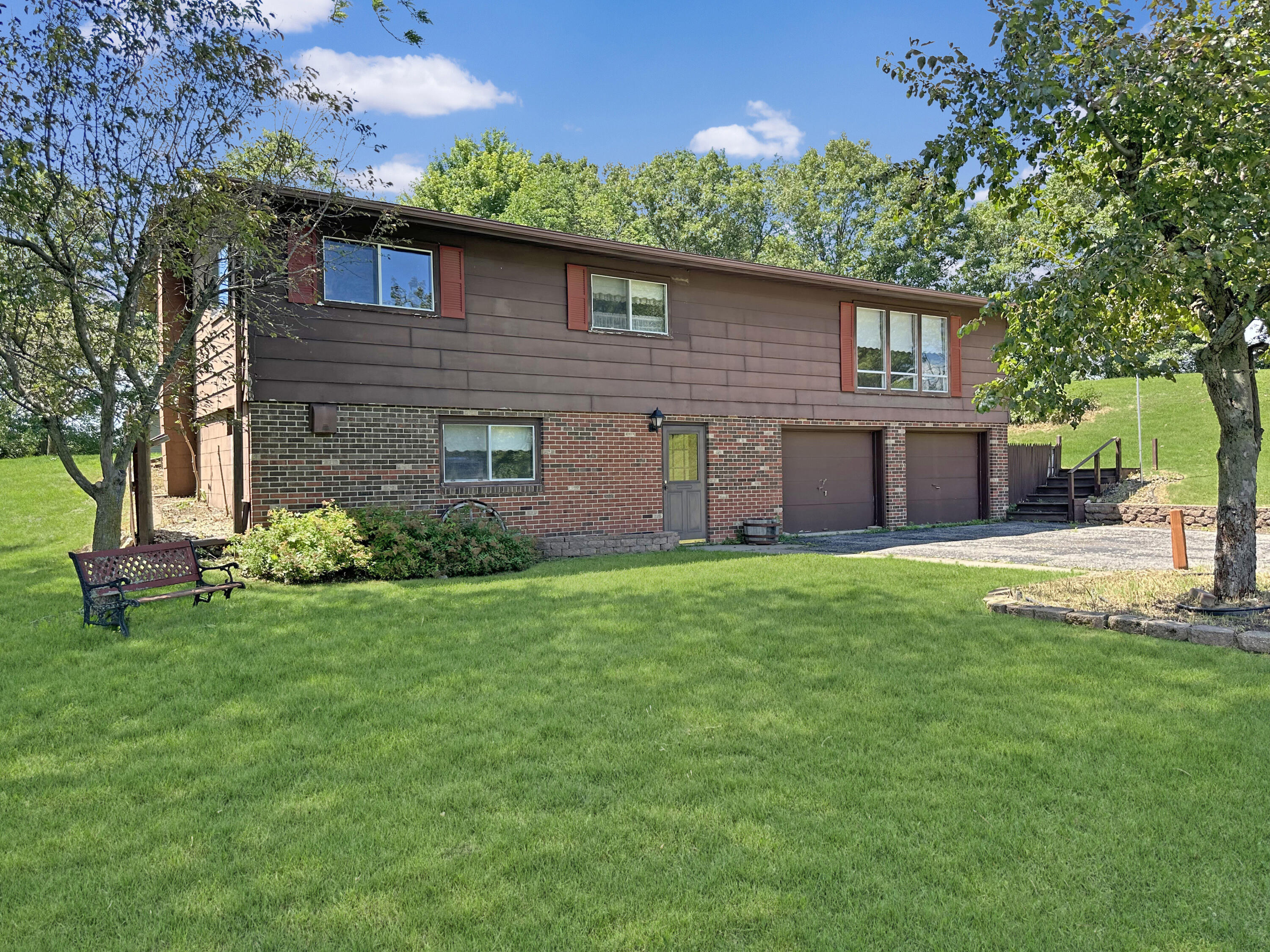 W15702 Dopp Ettrick WI 54627 1883339 image1