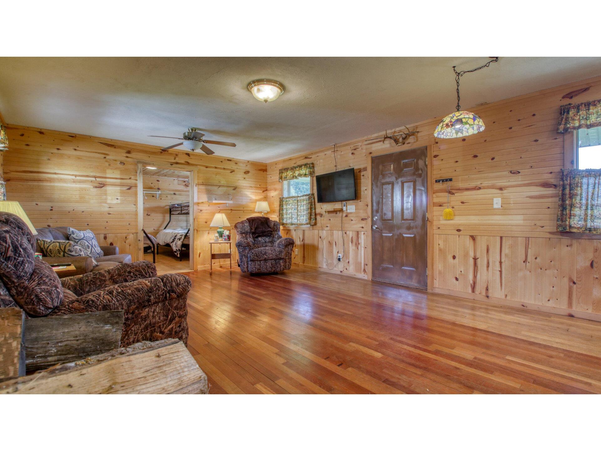 W16396 County Rd C Franklin WI 54659 1940686 image6