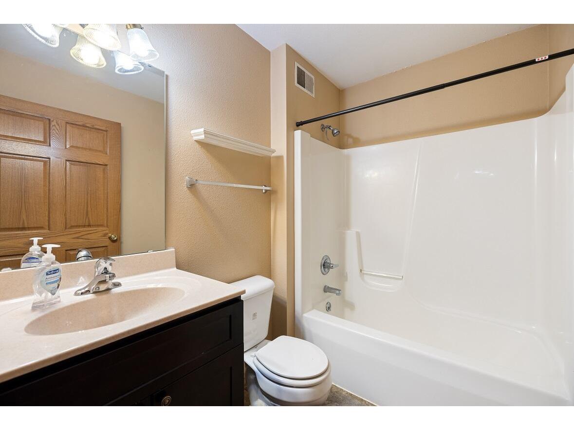 W1660 Maplewood Belvidere WI 54610 1954584 image31