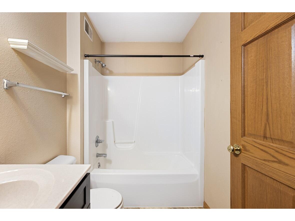 W1660 Maplewood Belvidere WI 54610 1954584 image32