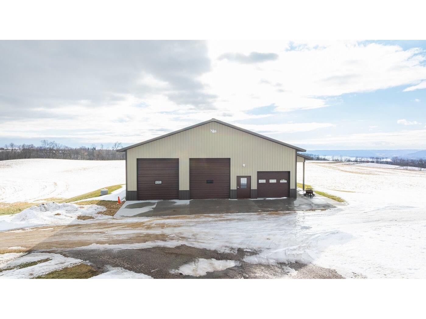 W1660 Maplewood Belvidere WI 54610 1954584 image47