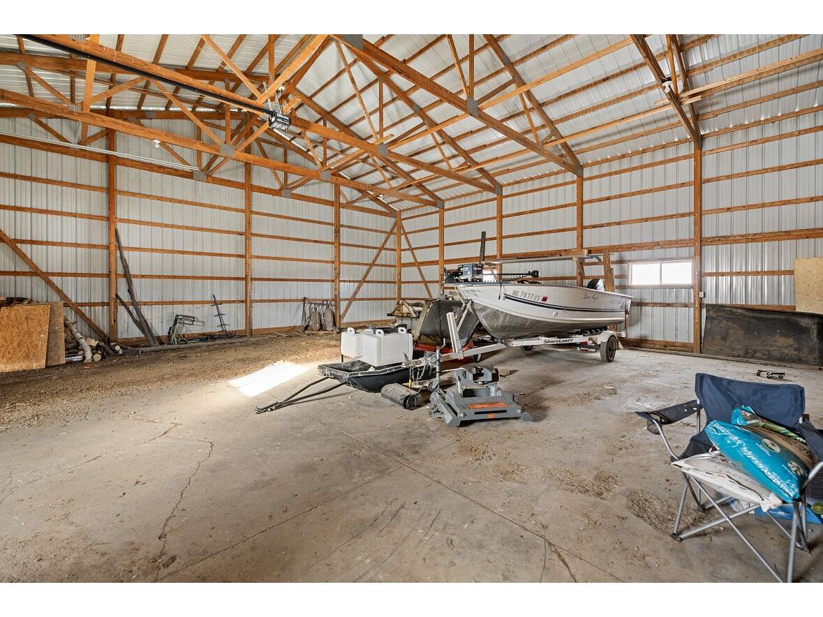 W1660 Maplewood Belvidere WI 54610 1954584 image60