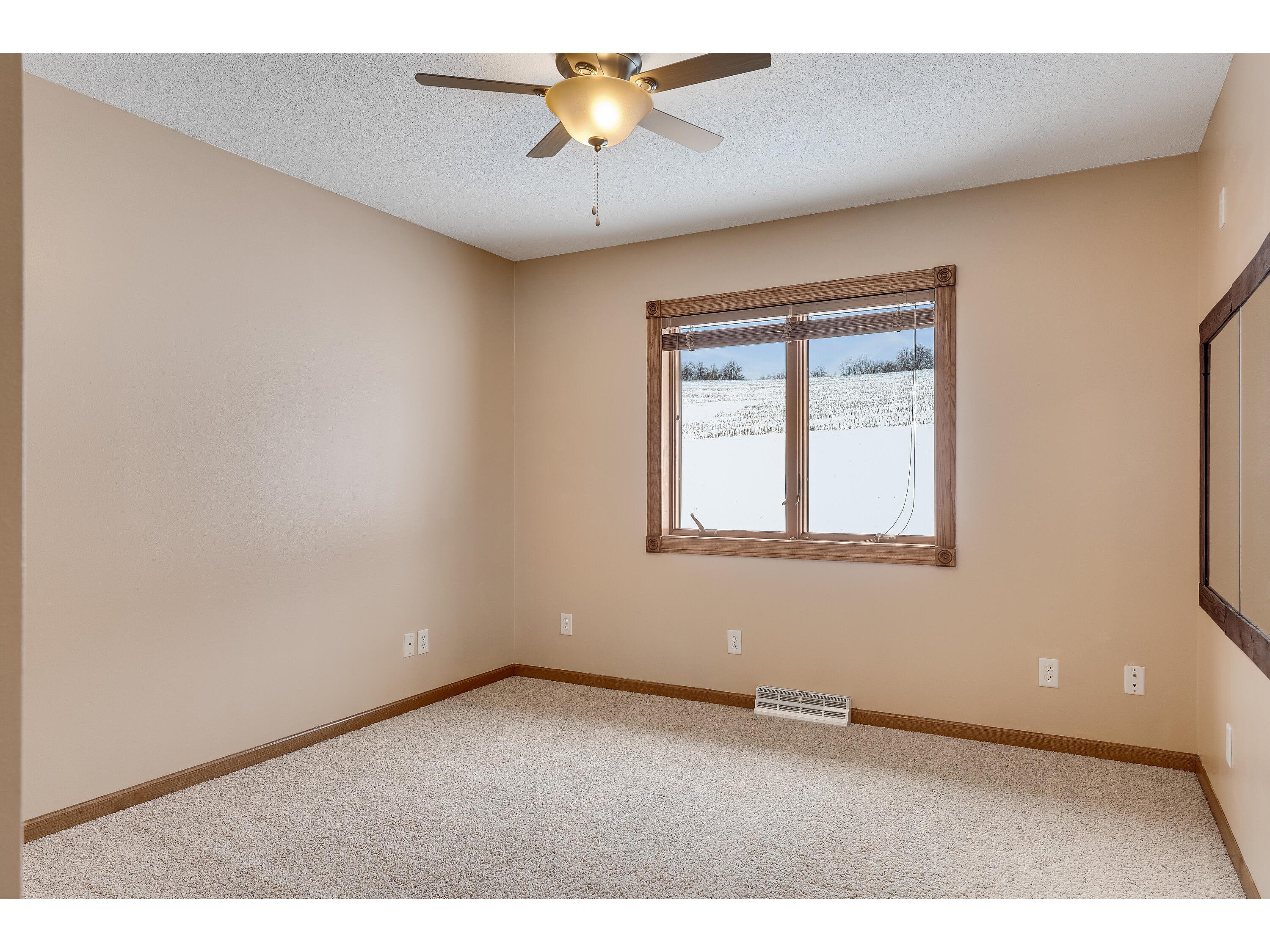 W20744 Hammer Gale WI 54630 1944793 image12