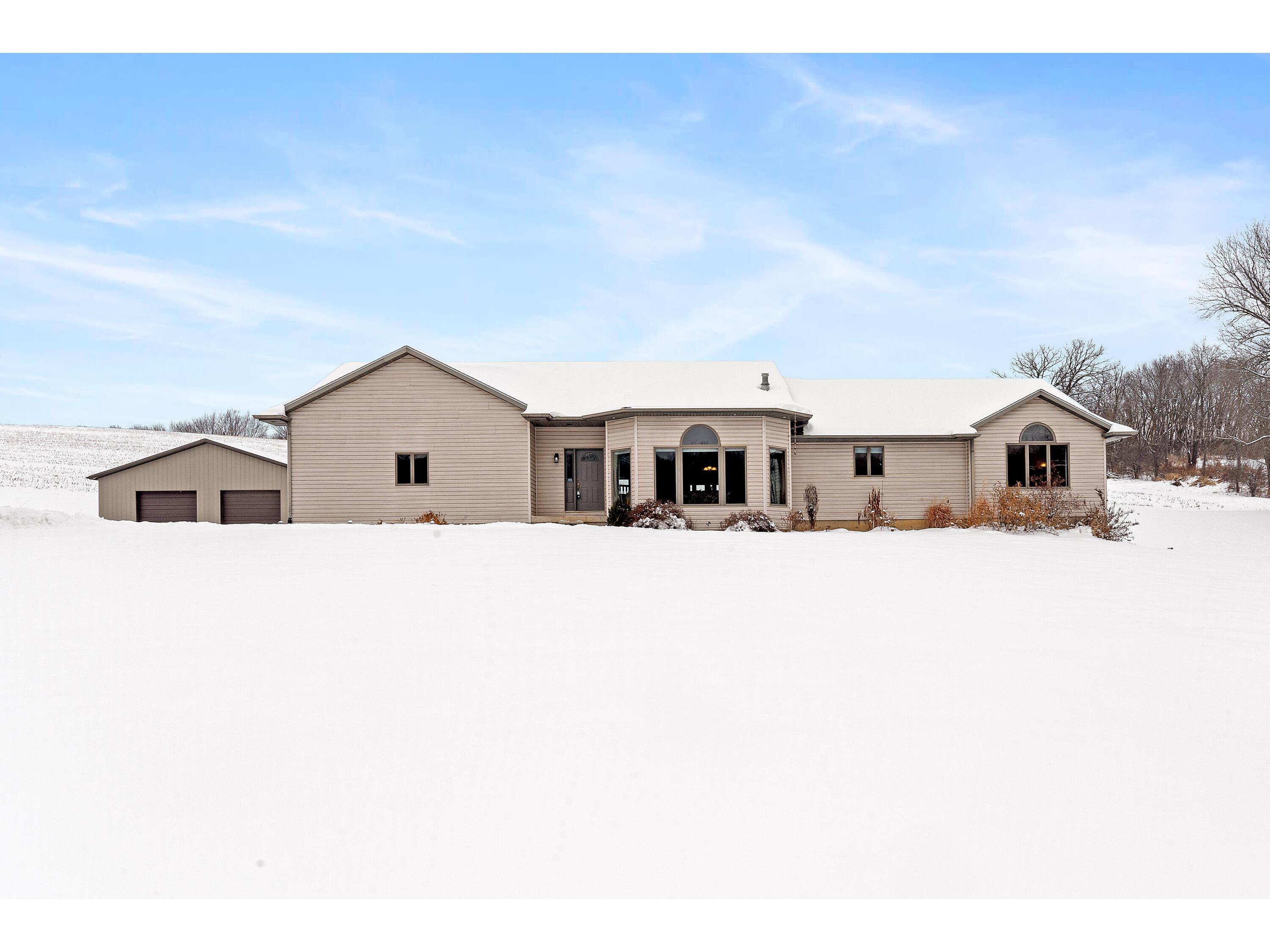 W20744 Hammer Gale WI 54630 1944793 image2