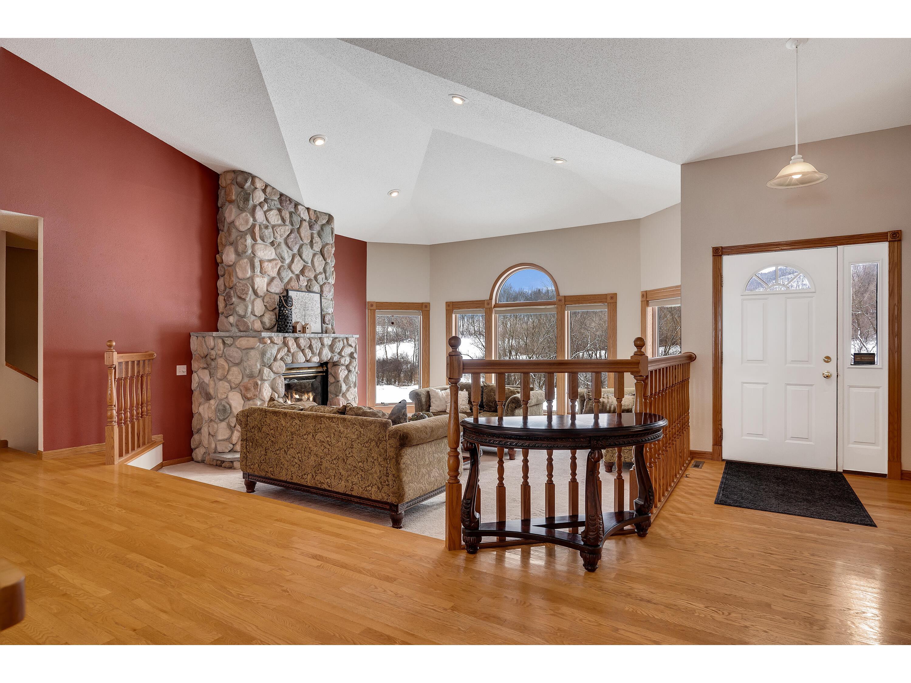 W20744 Hammer Gale WI 54630 1944793 image3