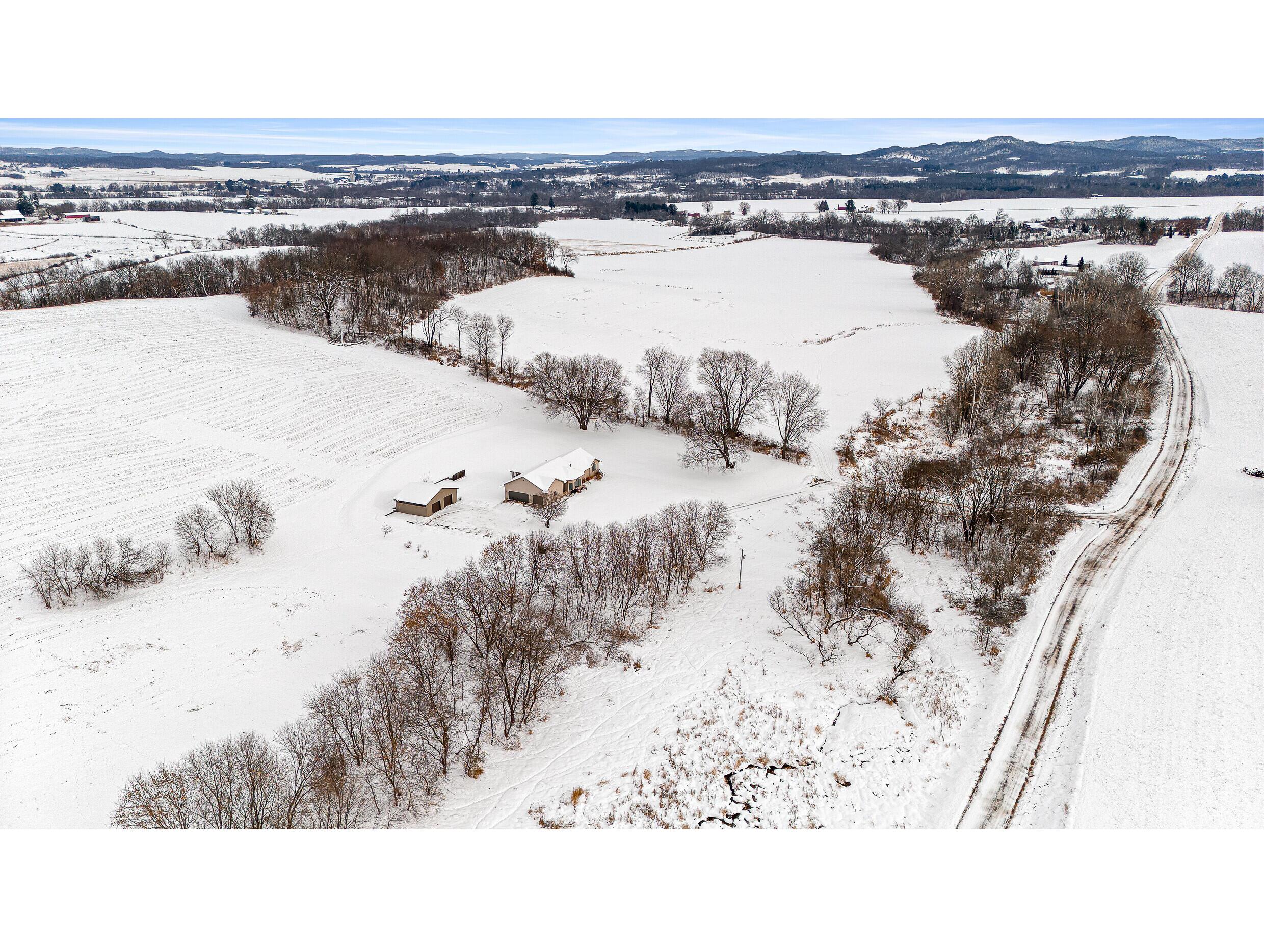 W20744 Hammer Gale WI 54630 1944793 image31