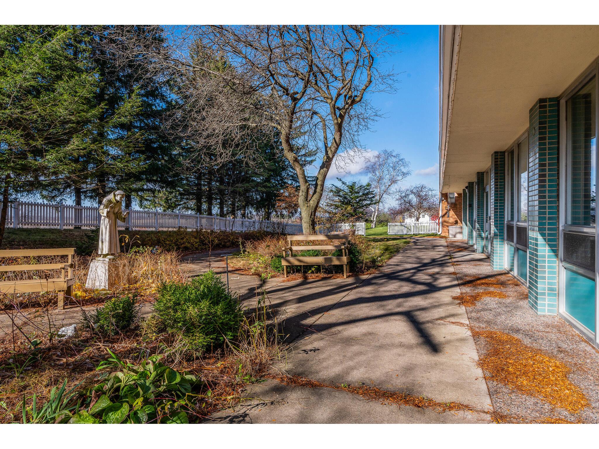 W2658 State Road 33 Greenfield WI 54601 1902543 image15