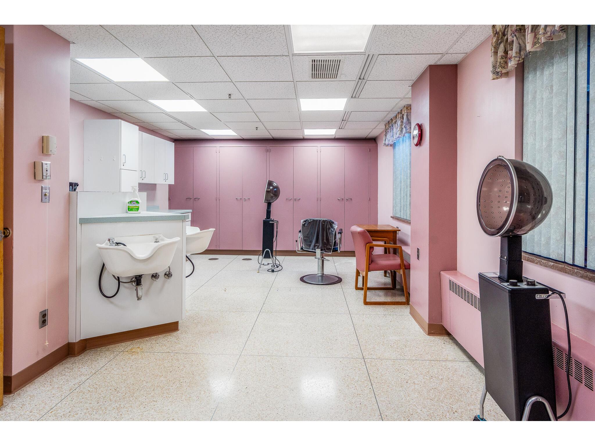 W2658 State Road 33 Greenfield WI 54601 1902543 image19