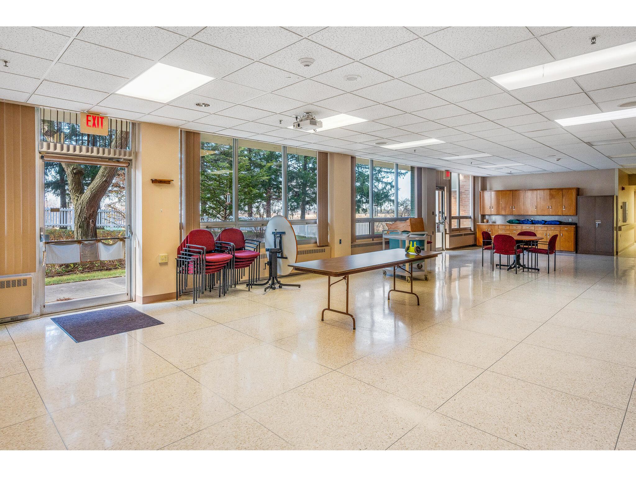 W2658 State Road 33 Greenfield WI 54601 1902543 image22