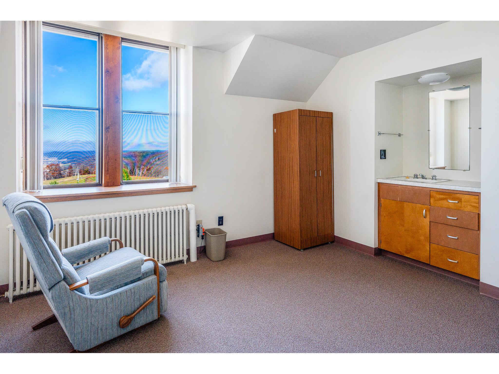 W2658 State Road 33 Greenfield WI 54601 1902543 image52