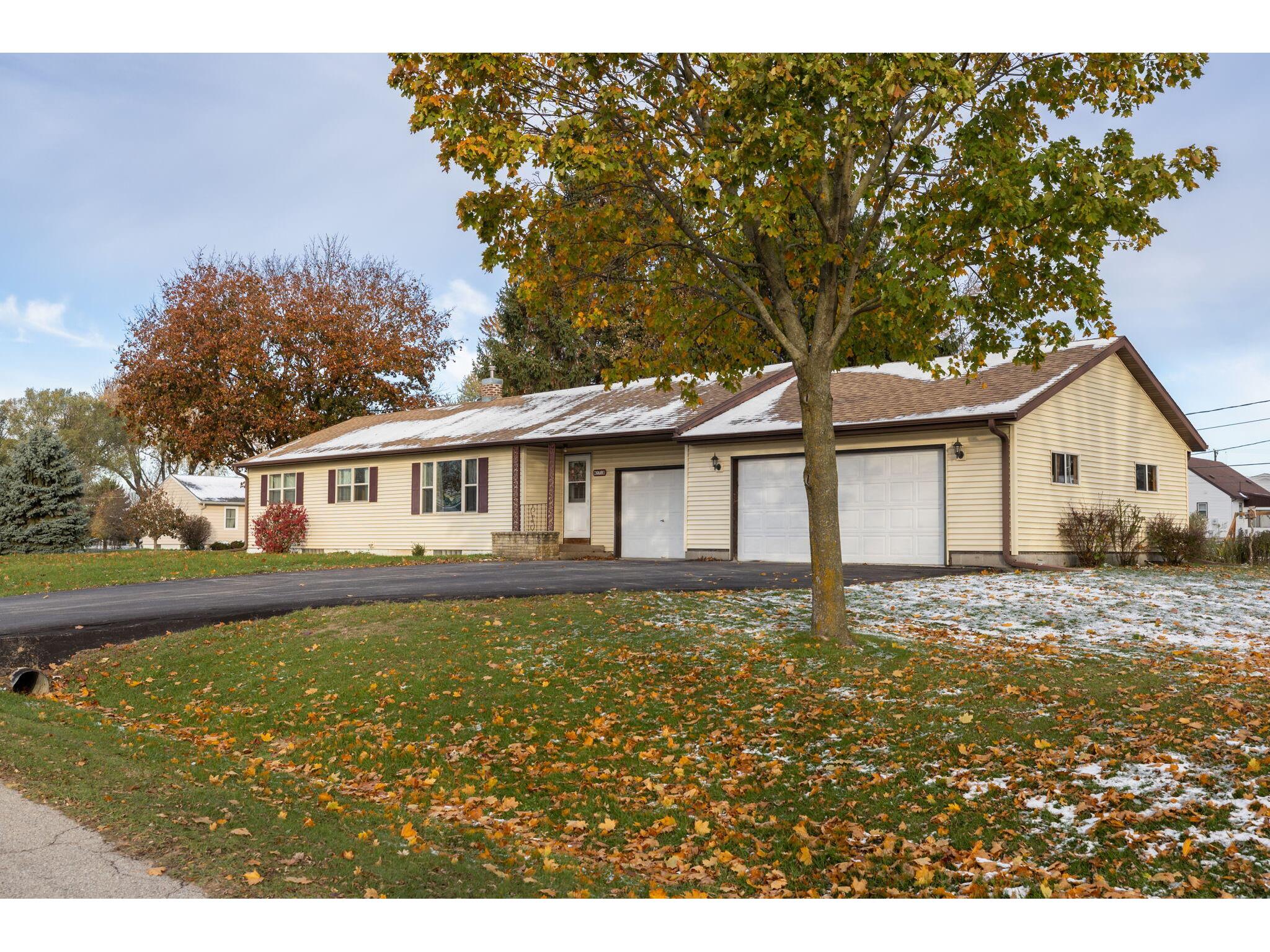 W2718 Schams Greenfield WI 54601 1856465 image1