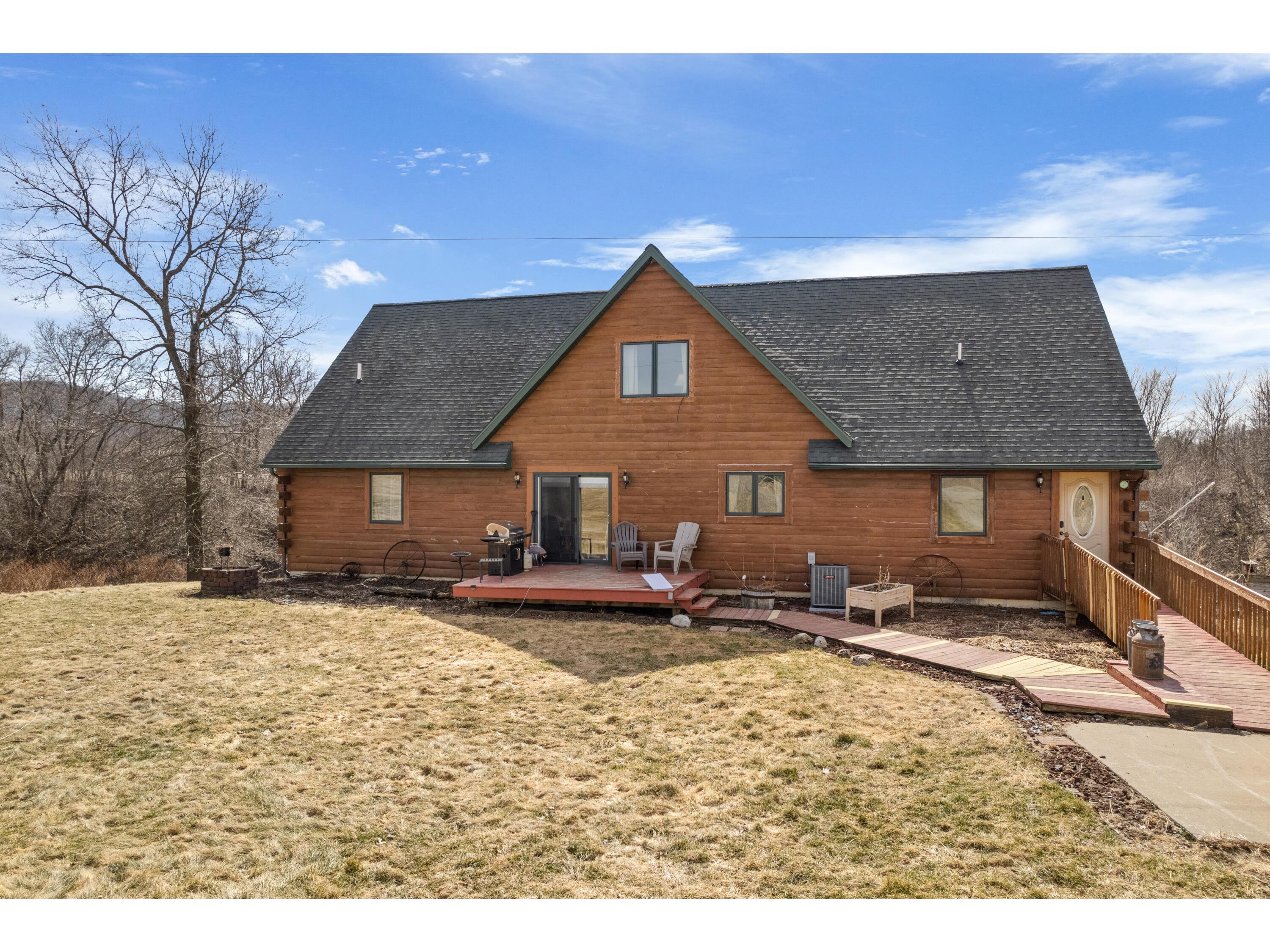 W27641 Whistlers Pass Dodge WI 54661 1955085 image1