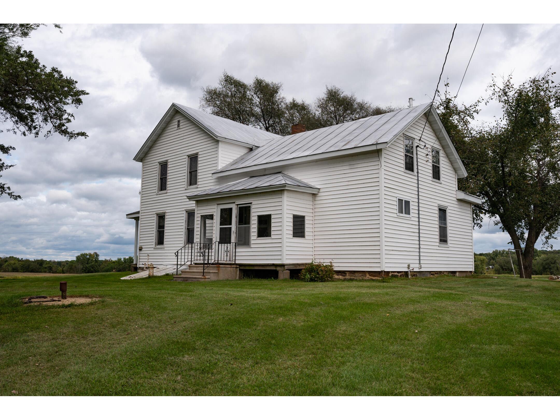 W2845 County Road A Farmington WI 54644 1763299 image1