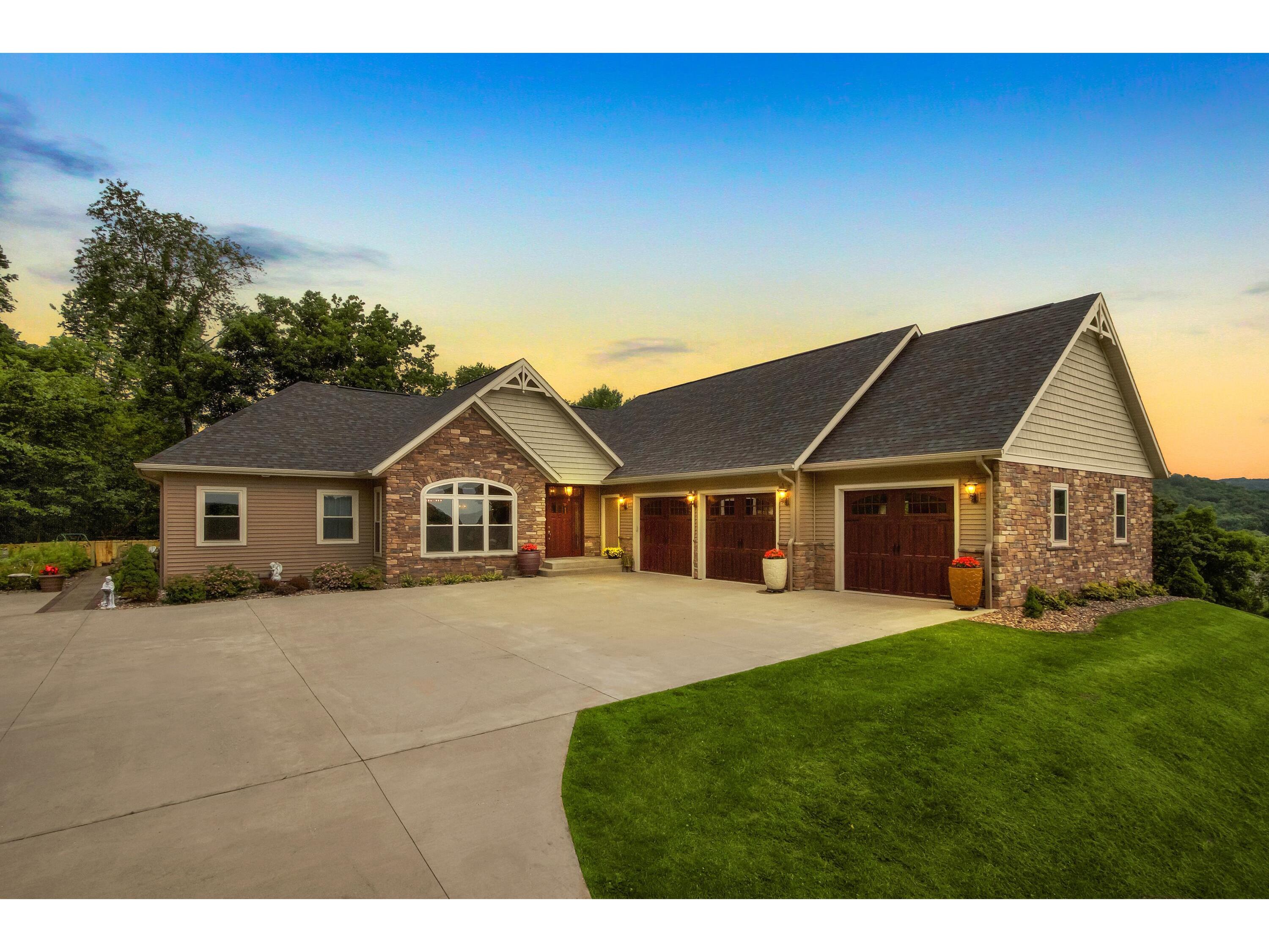 W3062 Russlan Coulee Barre WI 54601 1825028 image1